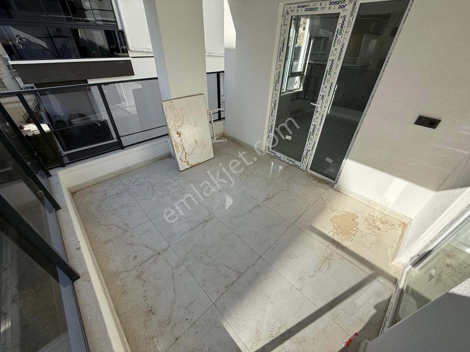 Keçiörende 3+1 Teras Balkonlu İskanlı Cadde Yakını 1.500. Kredi - Görsel 27