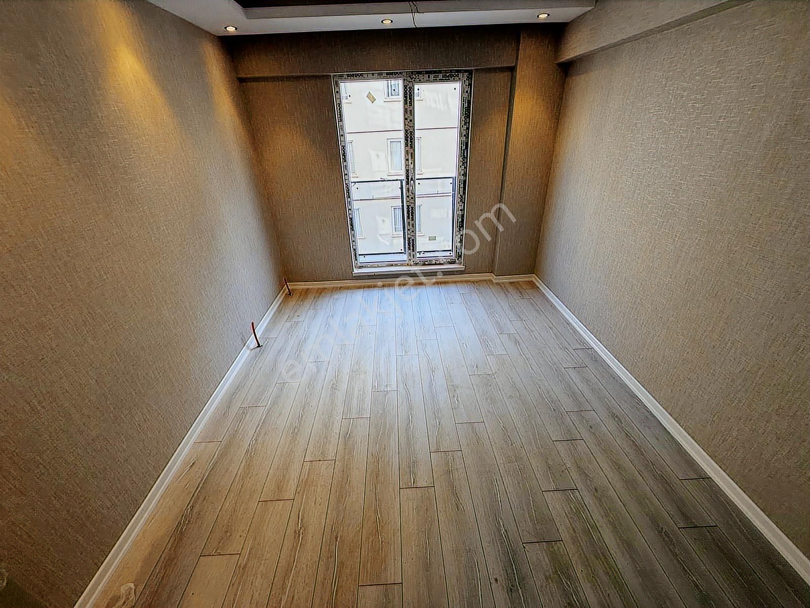 Keçiörende 3+1 Teras Balkonlu İskanlı Cadde Yakını 1.500. Kredi - Görsel 10