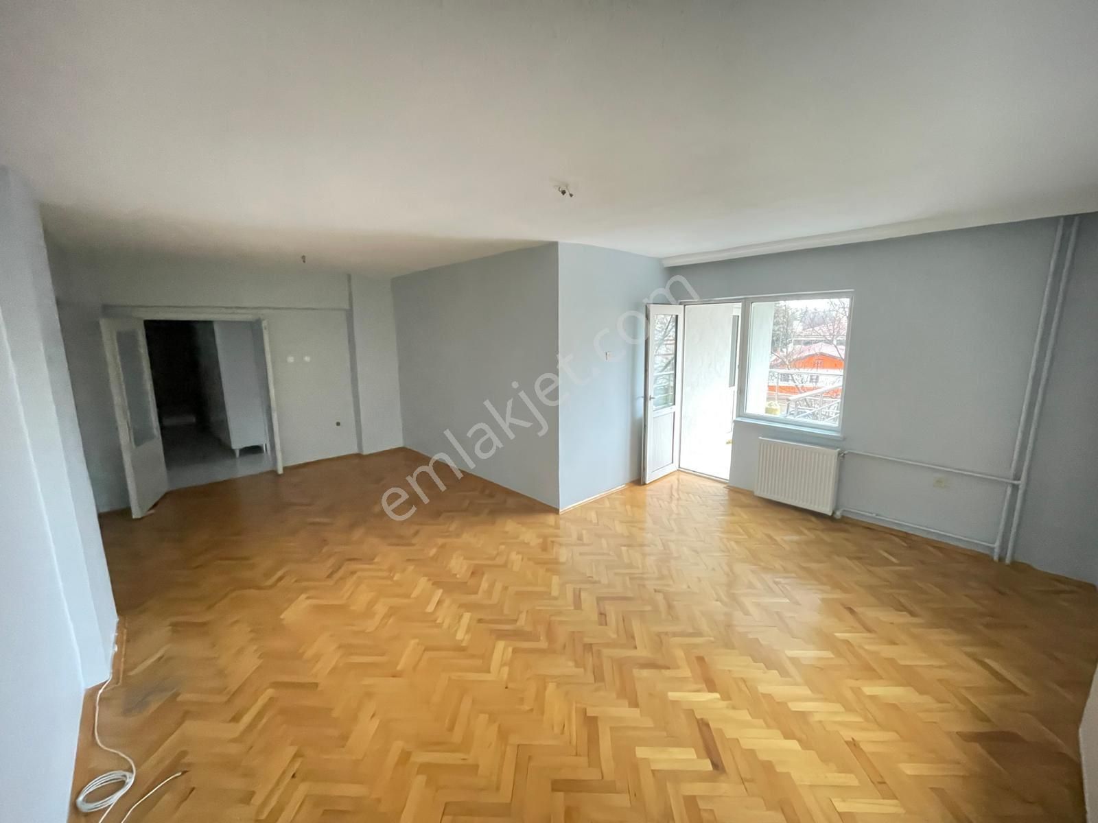 Mesa Metroya Yürüme Mesafesinde Ara Kat 3+1 Kiralık Daire