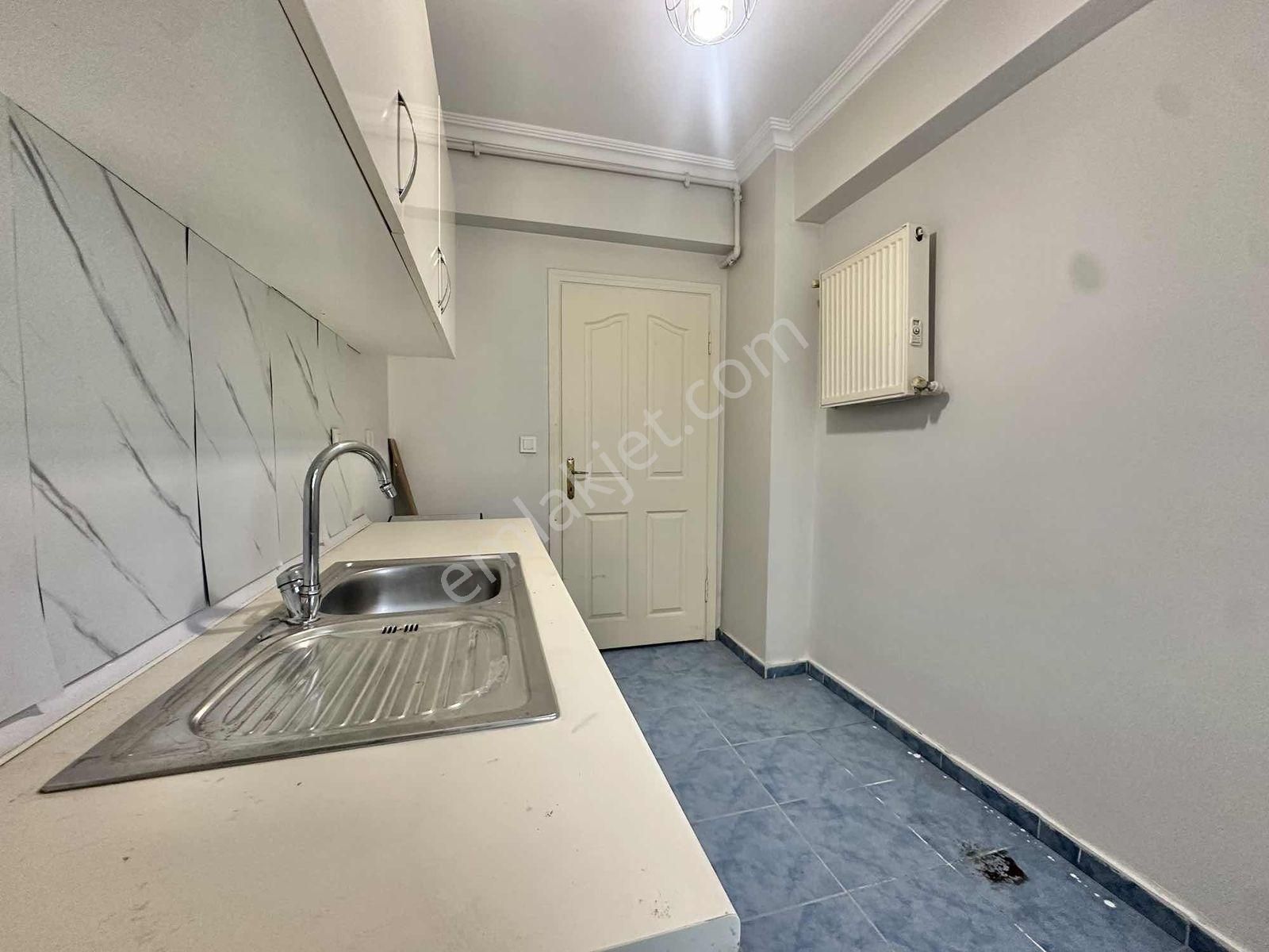 Retro'dan, Genç Binada, 2+1, 100m2, Ters Dubleks Daire - Görsel 3