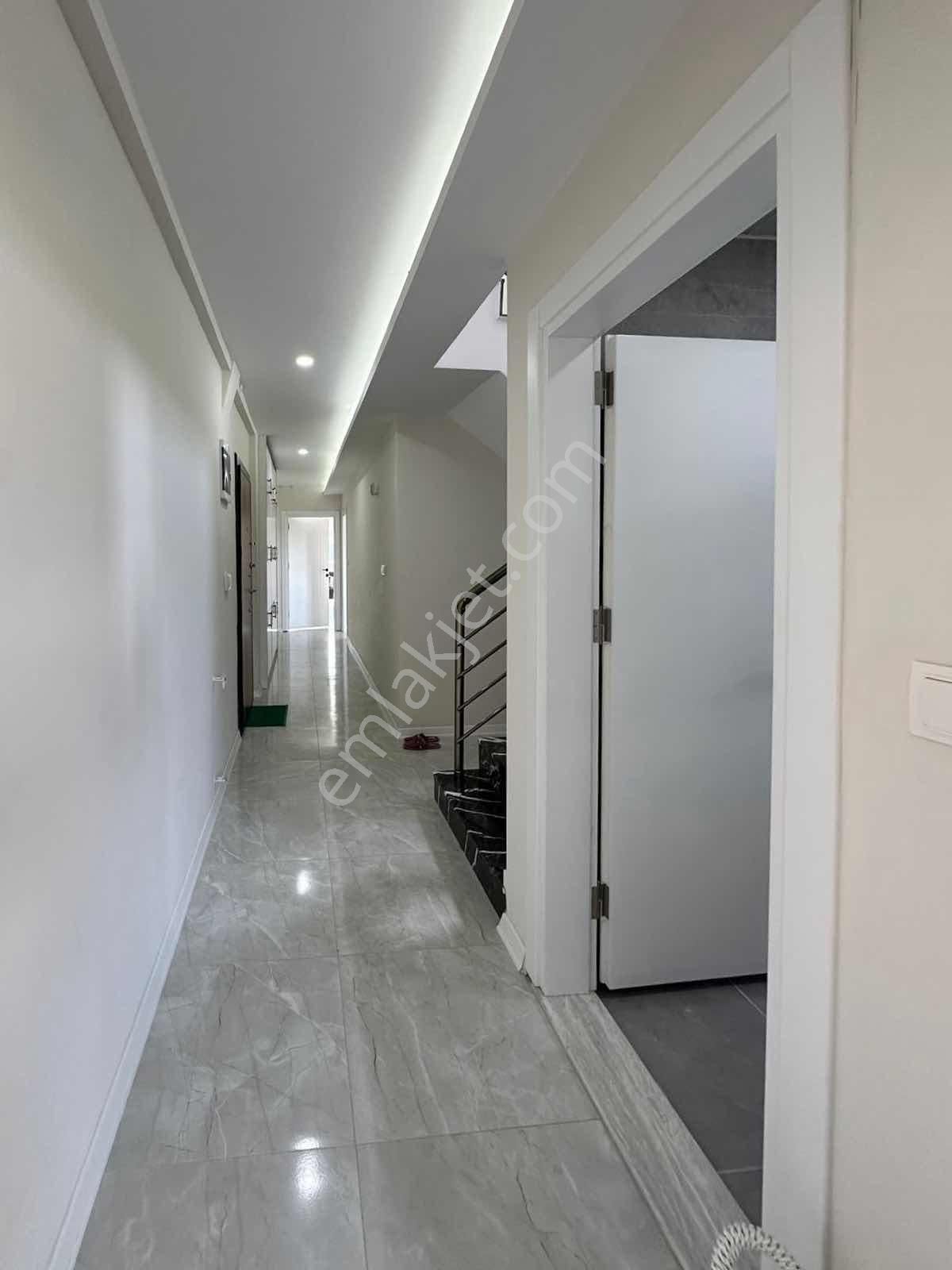 Manavgat Ilıcada 4+1 Teraslı Asansörlü Bahçeli Geniş Dubleks - Görsel 13