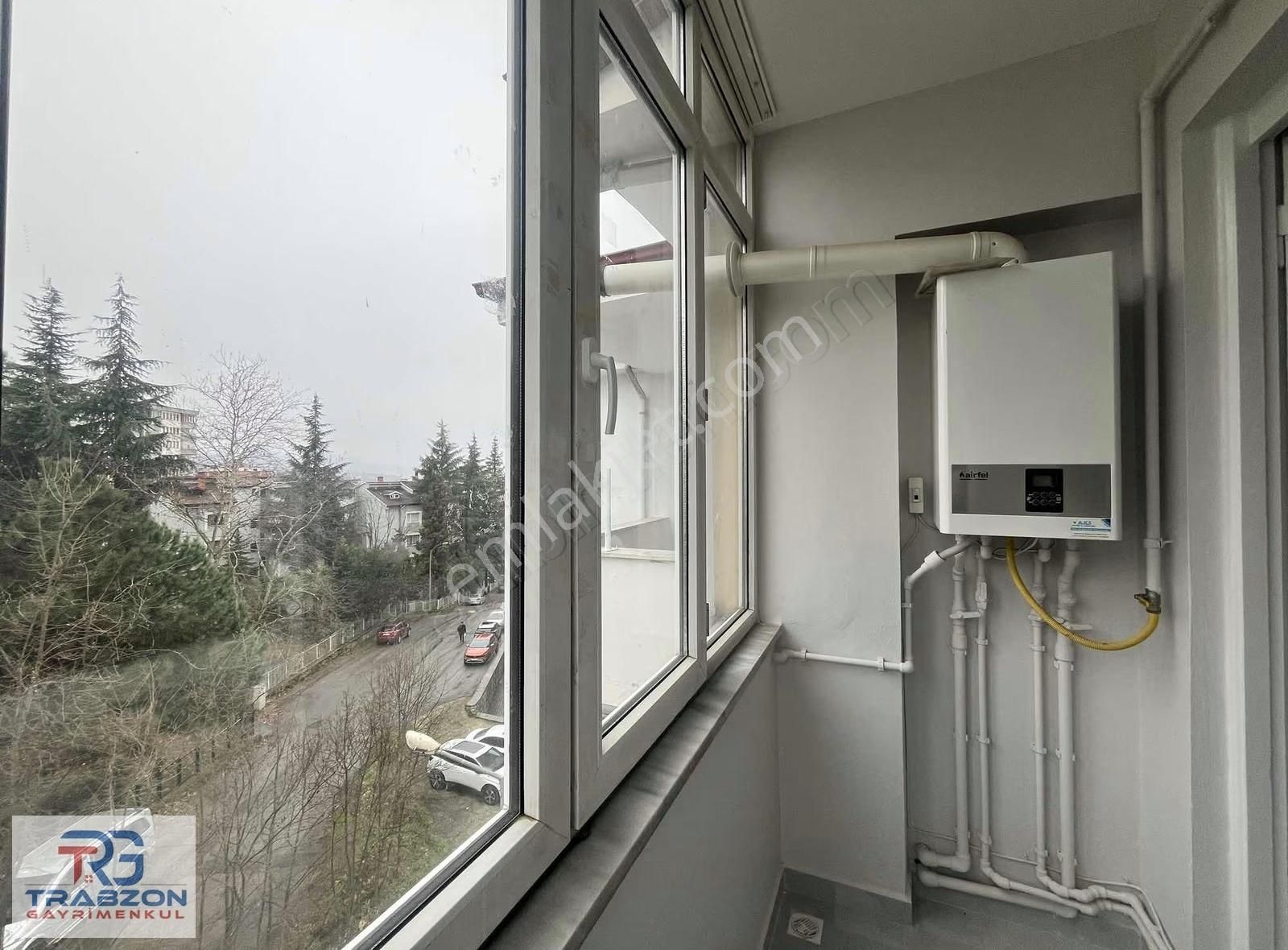 Ahi Evren Hastanesine Yürüme Mesafesinde Kiralık Daire - Görsel 2