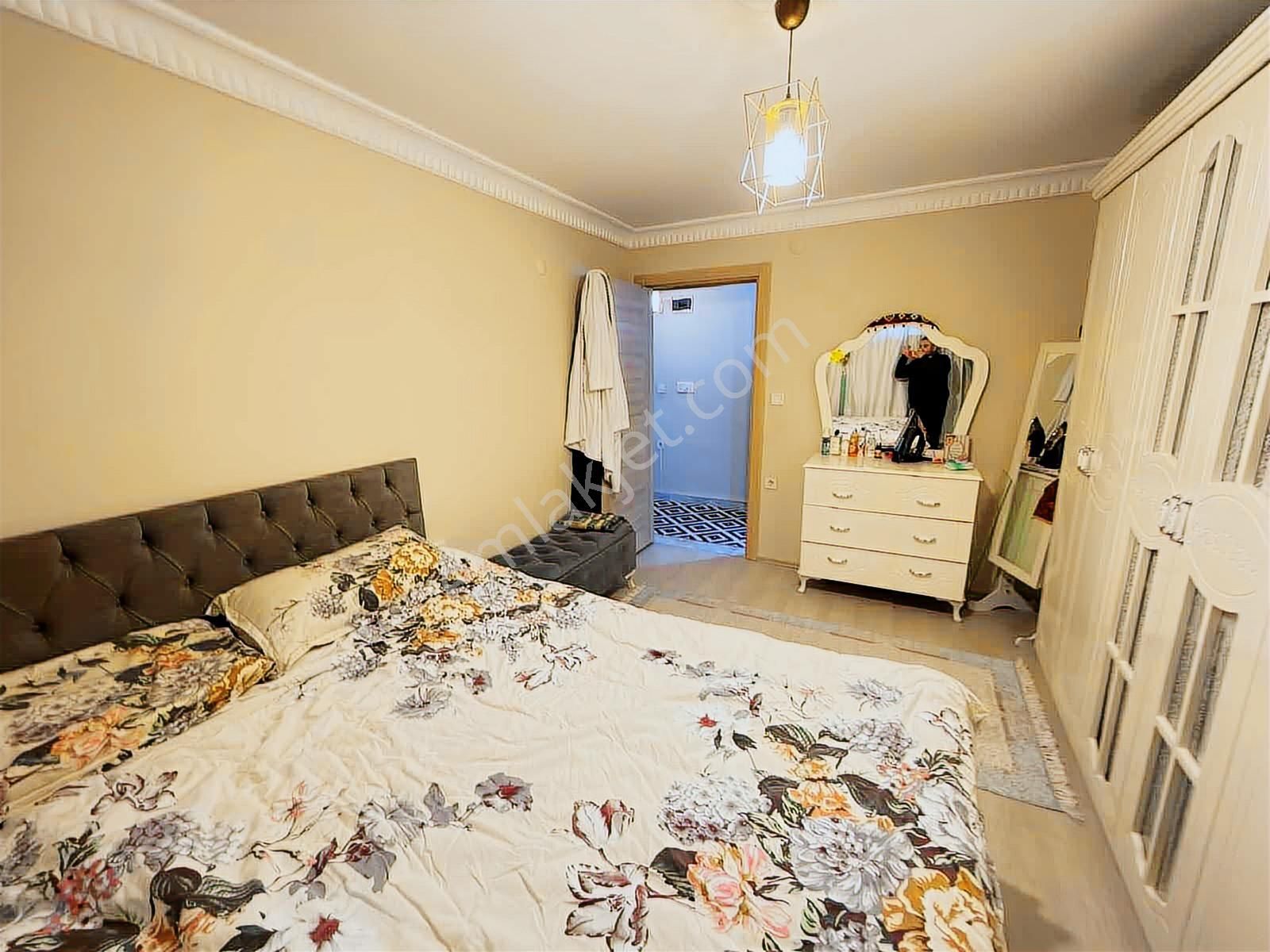 Kanarya Üst Bölgede Temiz Bakımlı 2+1 Düz Giriş Satılık Daıre - Görsel 18