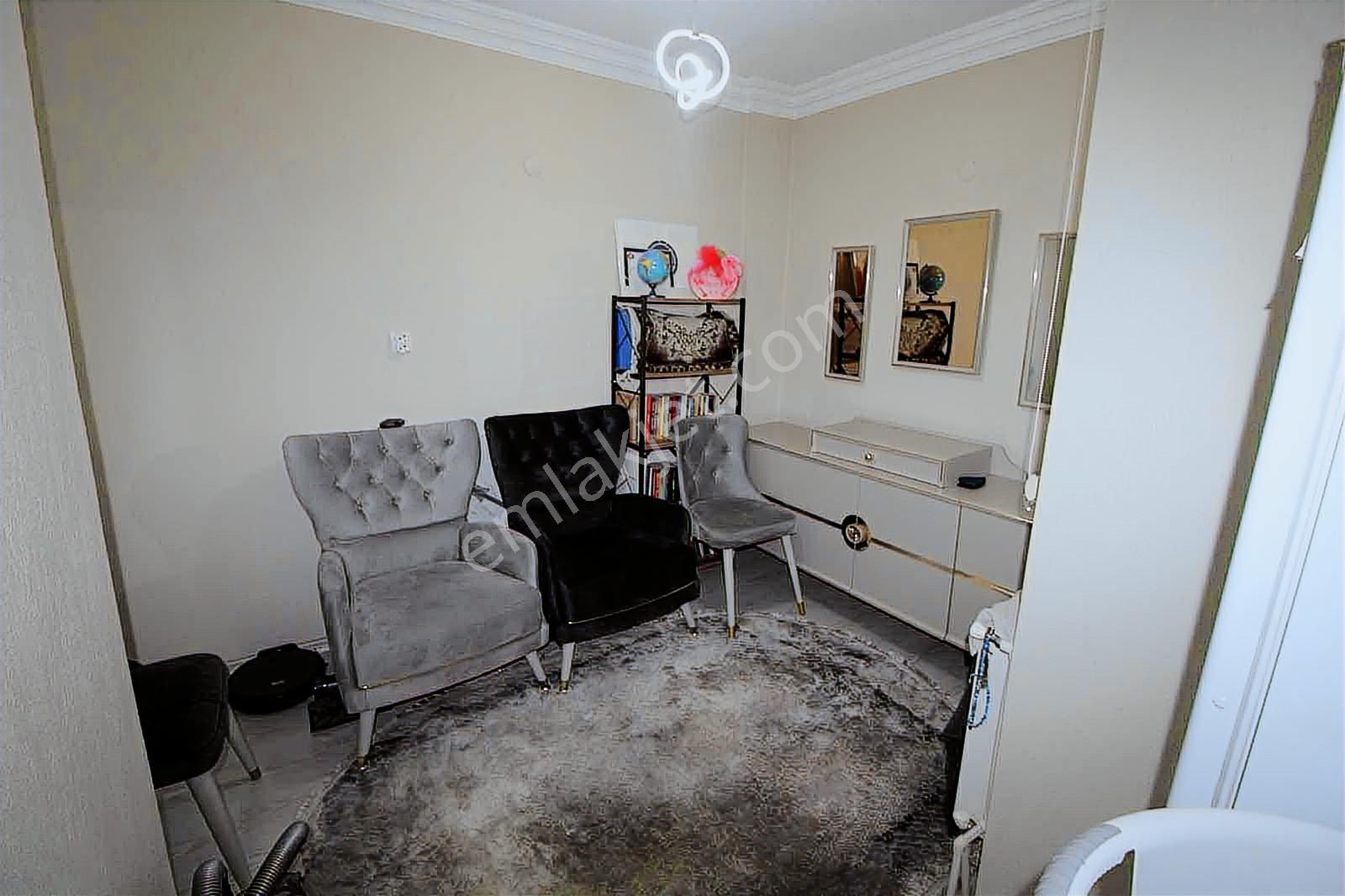 Buca Göksu Mah. Cadde Üzeri Satılık 2+1 85 M2. Arakat Daire - Görsel 15