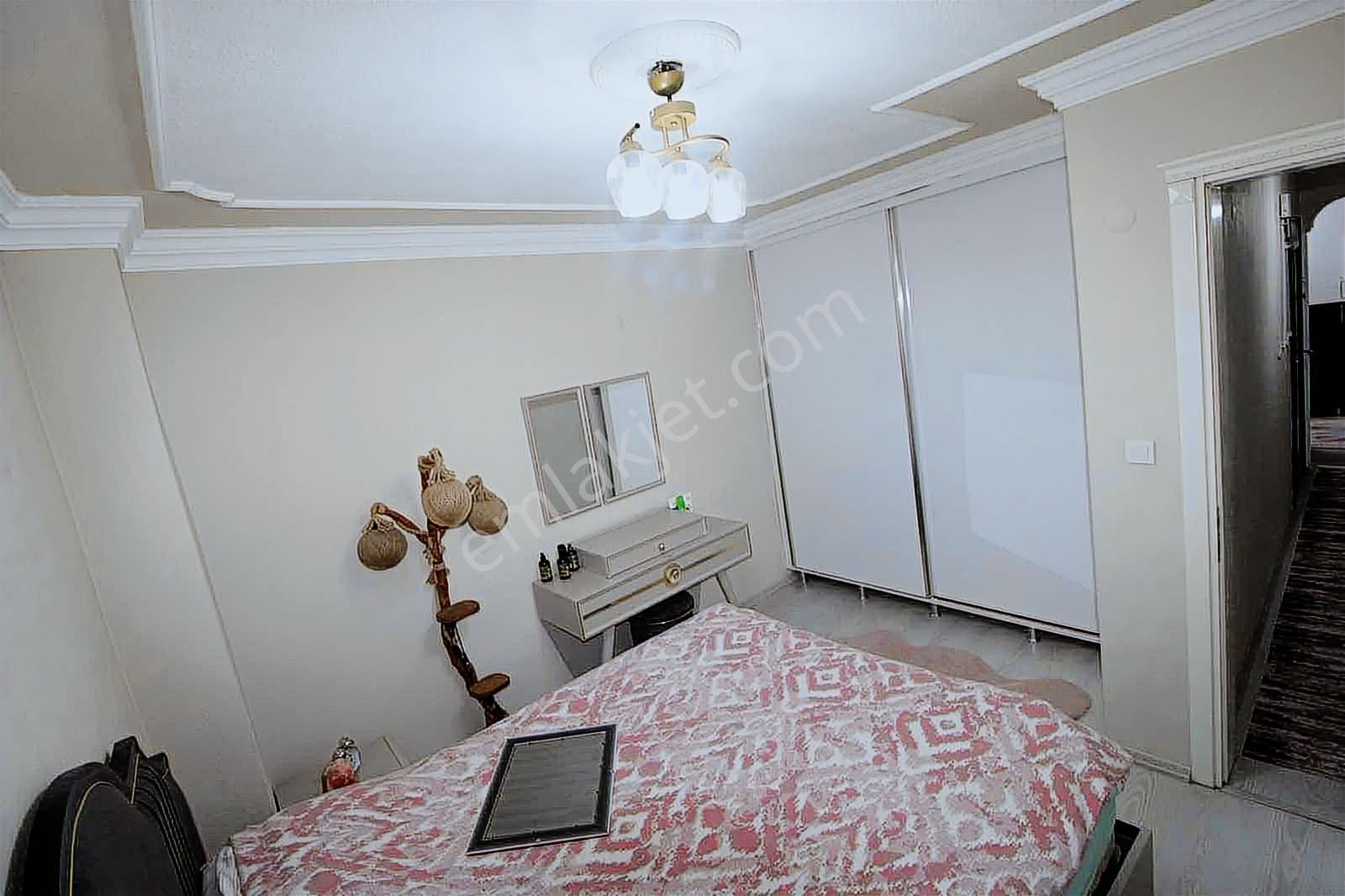 Buca Göksu Mah. Cadde Üzeri Satılık 2+1 85 M2. Arakat Daire - Görsel 22