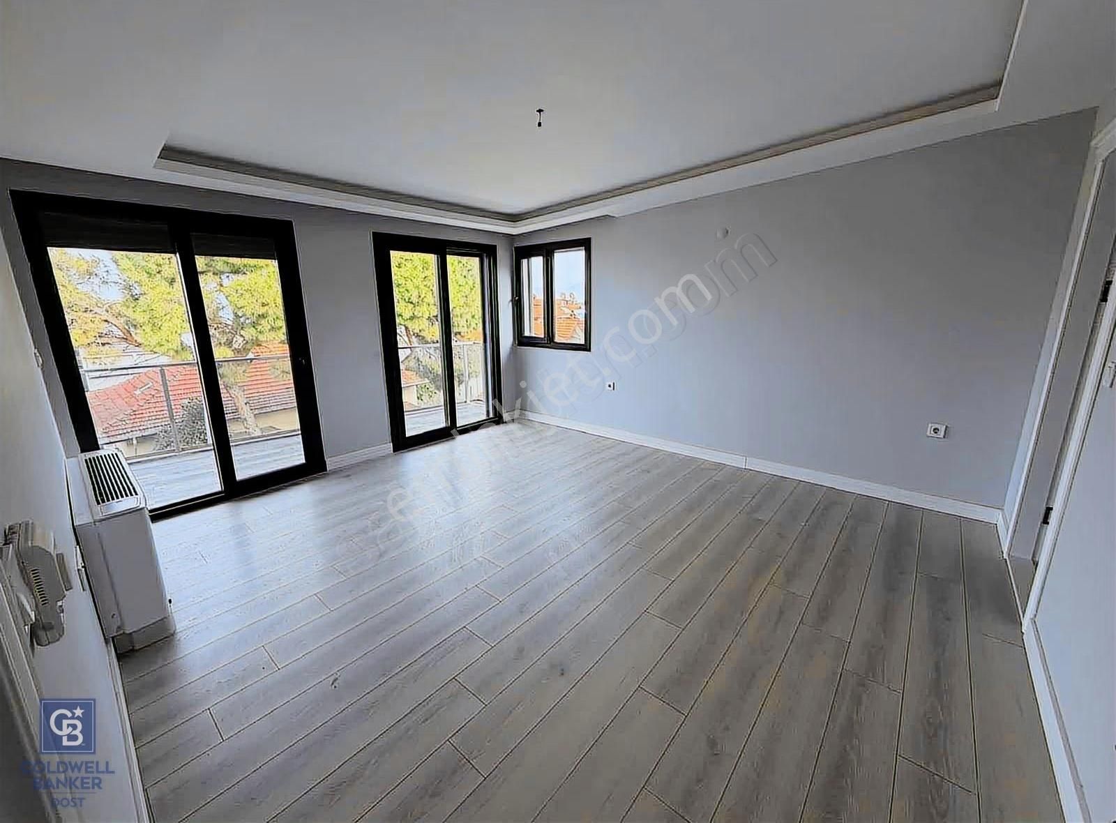 Narlıdere Limanreis'te Deniz Manzaralı 3+1 Dubleks Daire - Görsel 10