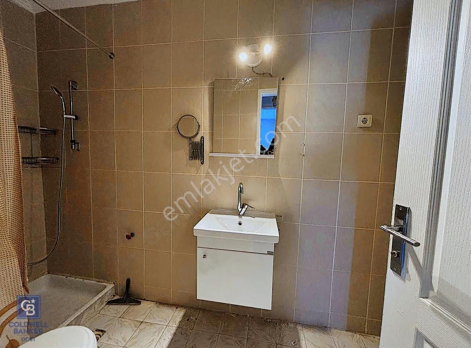 Narlıderede Site İçinde Otoparklı Asansörlü 1+1 Kiralık Daire - Görsel 7