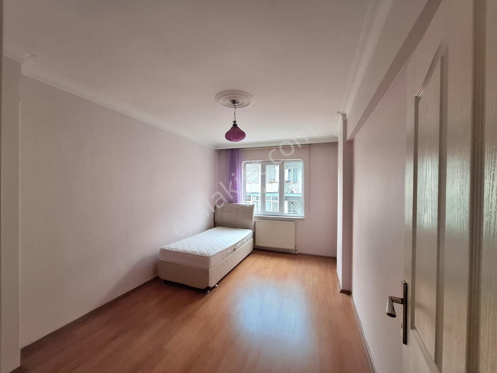Remax Leon'da Yıldırımda 2+1 Satılık Daire - Görsel 5