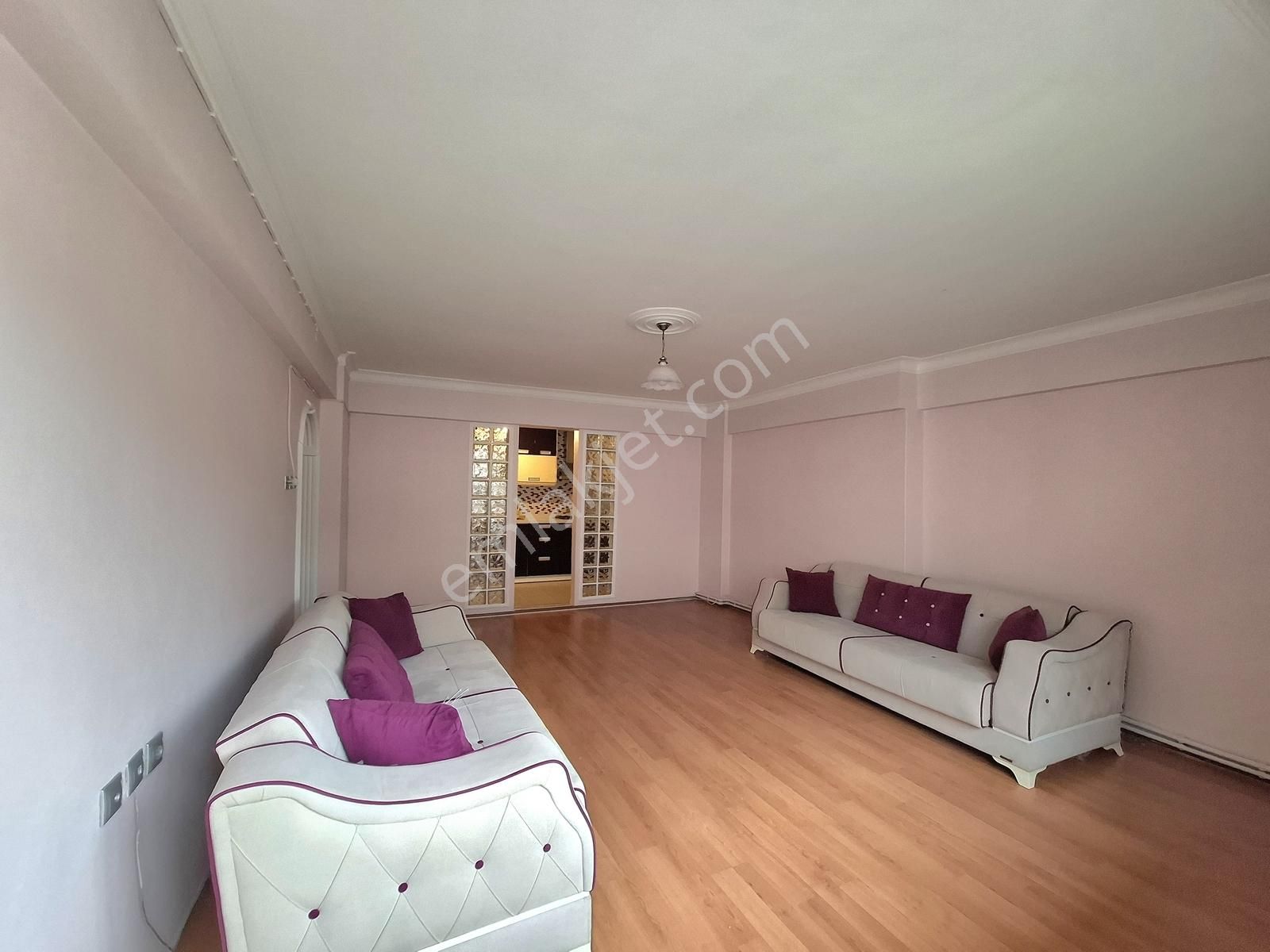 Remax Leon'da Yıldırımda 2+1 Satılık Daire - Görsel 4