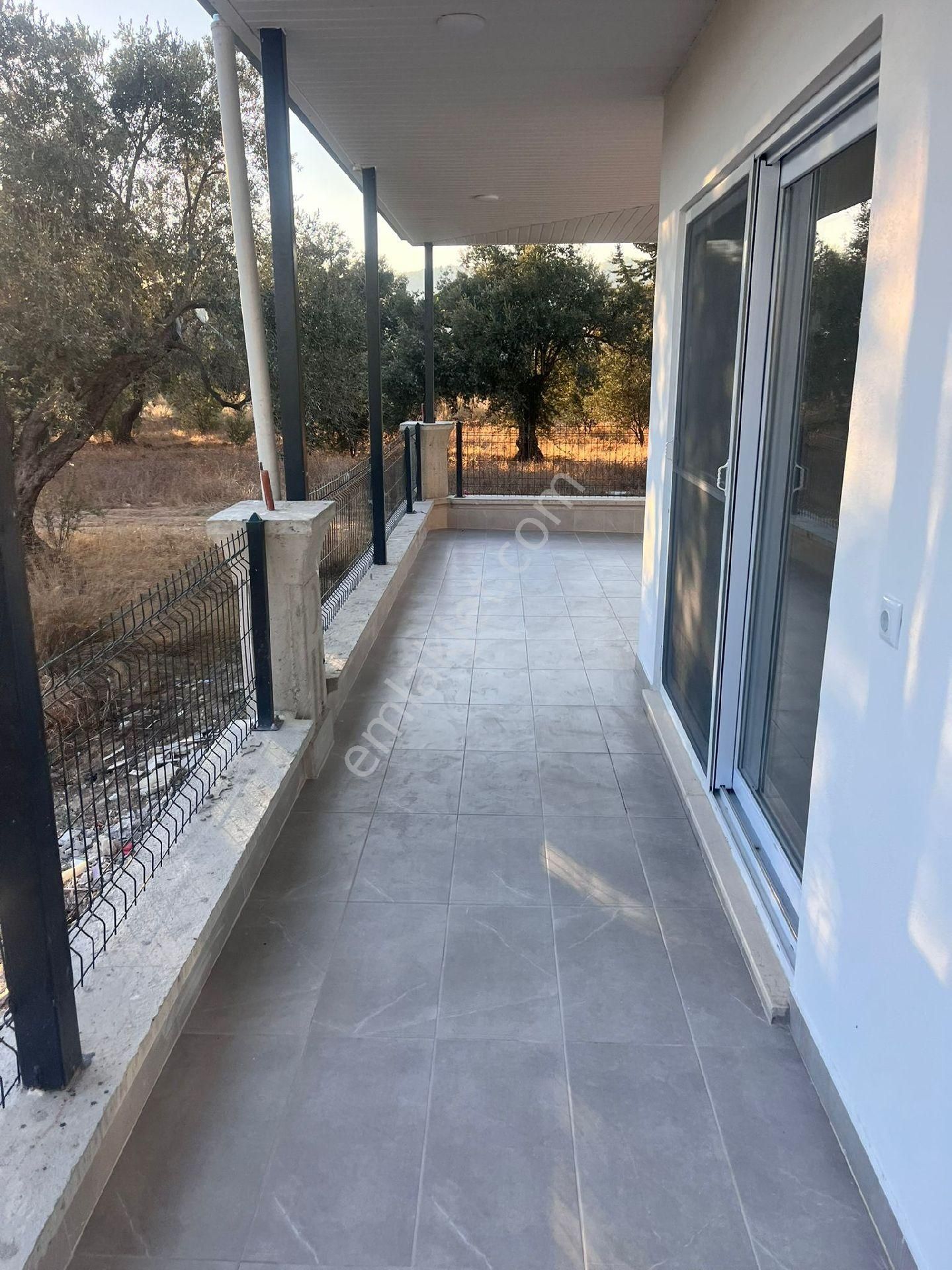 Taşucu Satılık Sıfır 2+1 Daire Zemin Kat İskanı Alınmış - Görsel 3