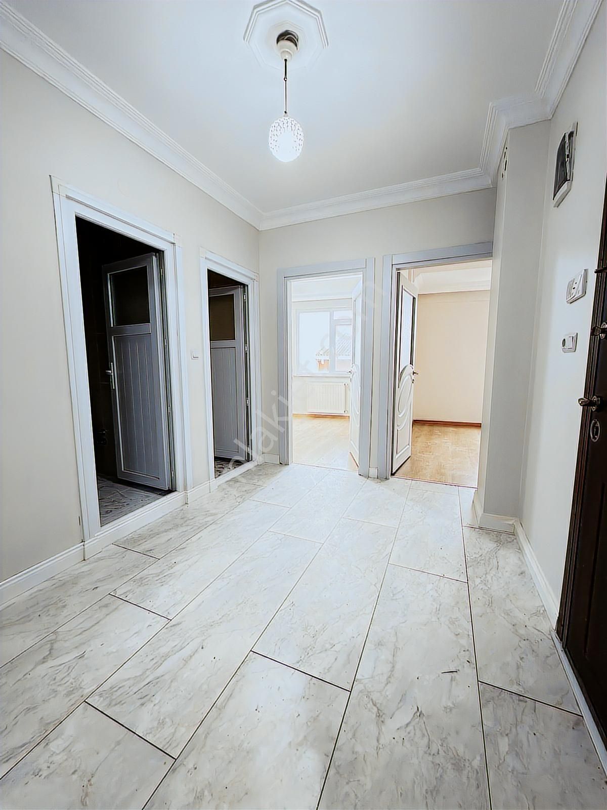 Bezirganbahçe 2+1 Satılık 120 M2 1.kat Hastane Dibinde Daire - Görsel 7