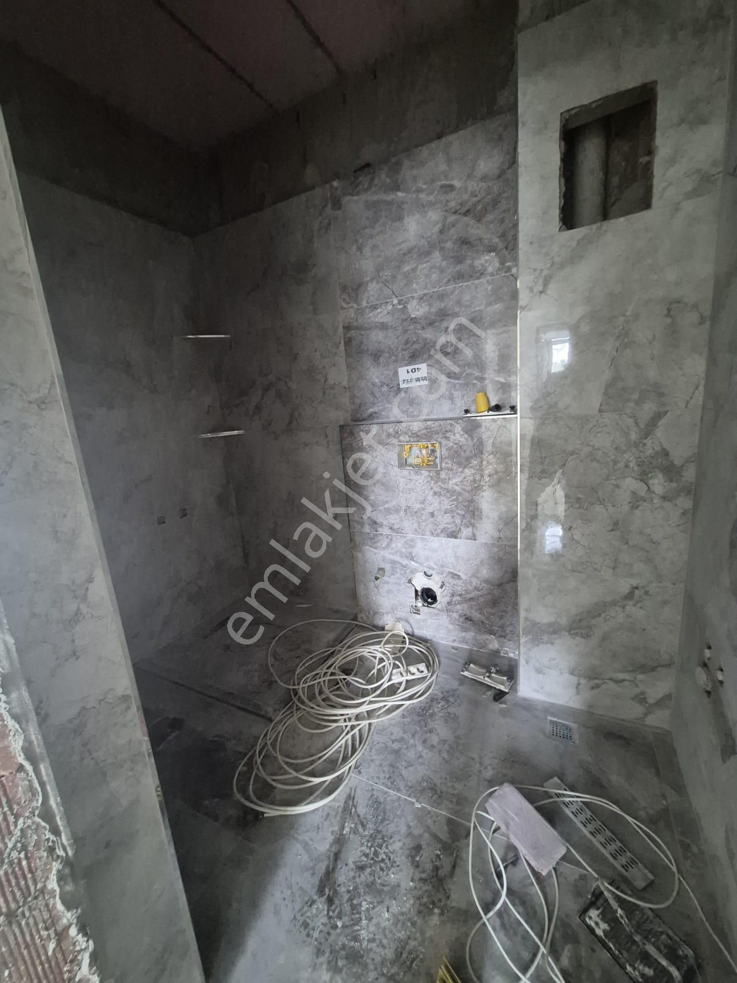 Kelebek Çayırında Sıfır En Üst Kat 2+1 Köşe Daire - Görsel 8