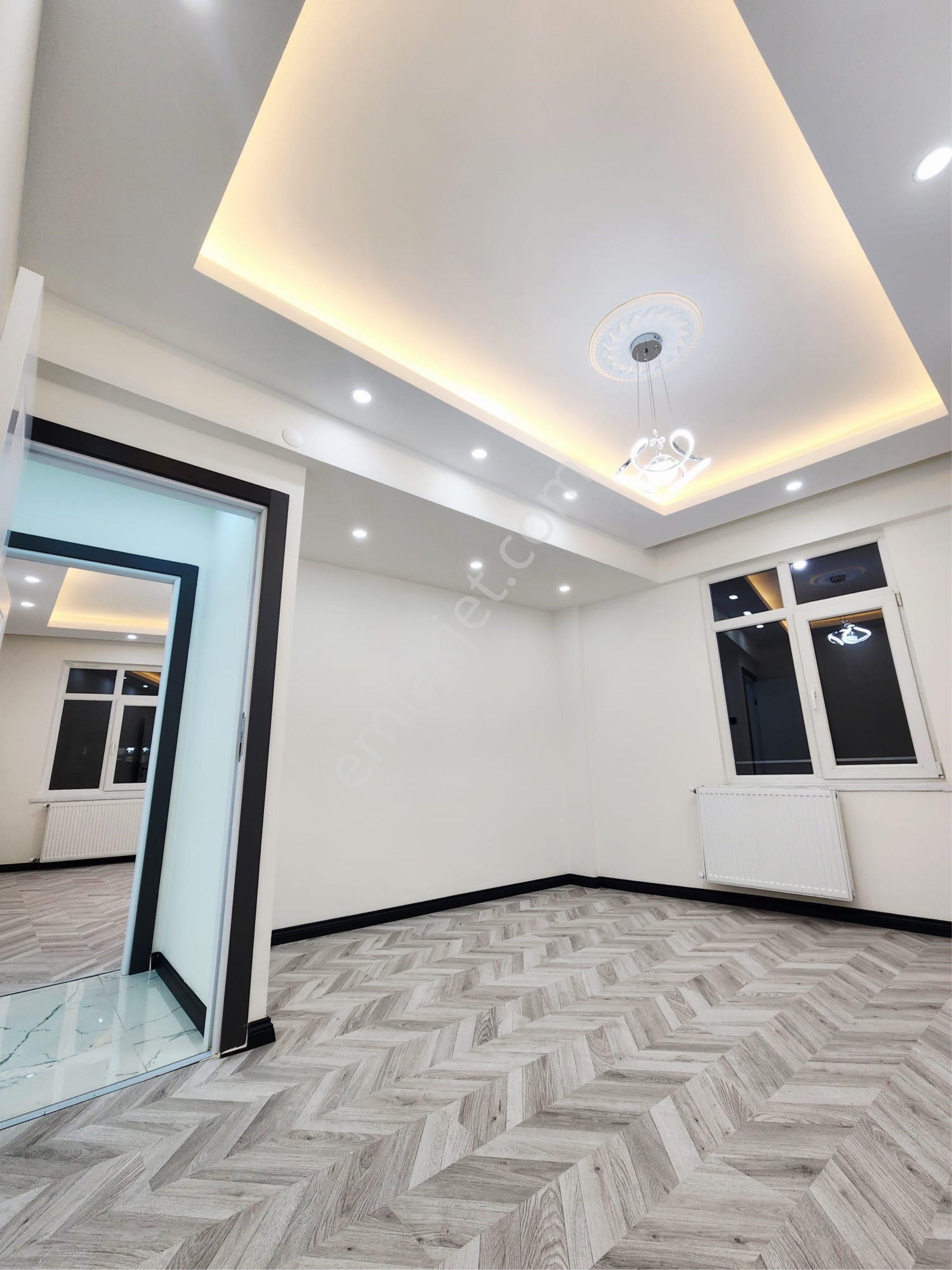 Rasathane Mahallesinde İci Full Yapılı Satılık Daire - Görsel 3