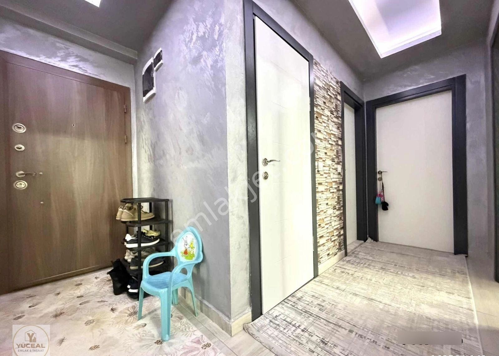 V.karşıyaka Mah. Full Kredi Uygun Çift Balkon Asansör Arakat 2+1 - Görsel 17