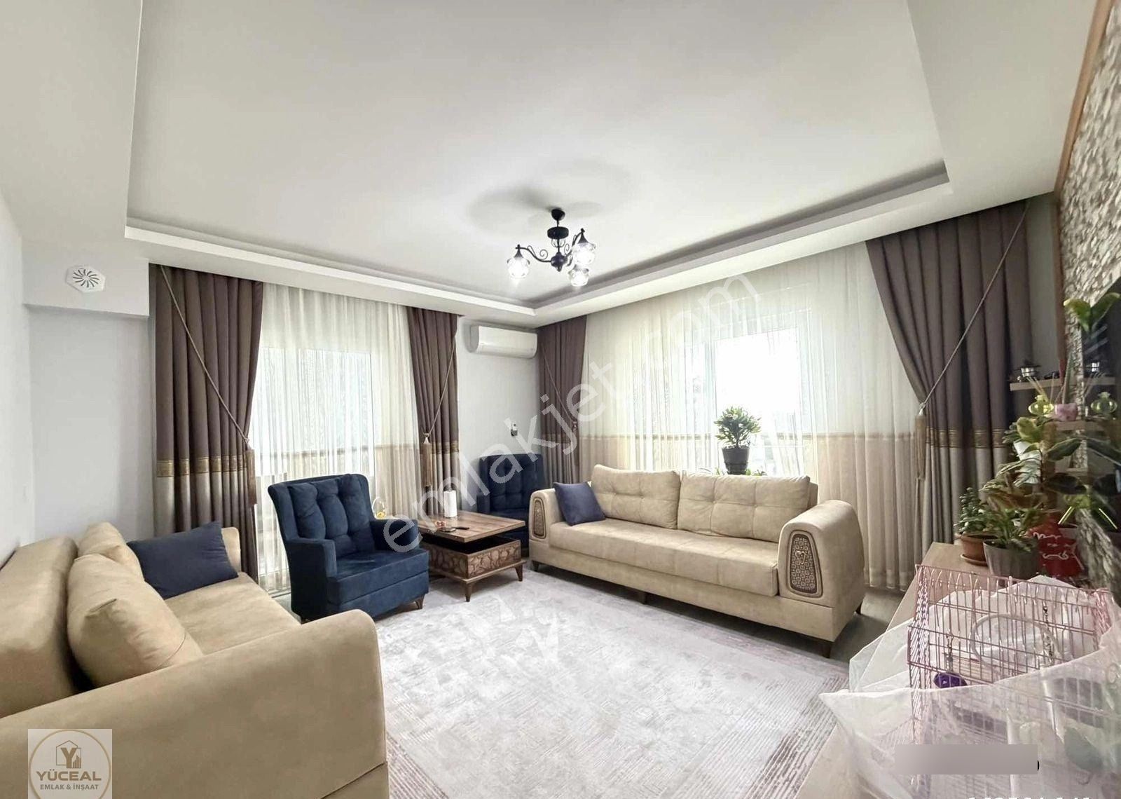 V.karşıyaka Mah. Full Kredi Uygun Çift Balkon Asansör Arakat 2+1