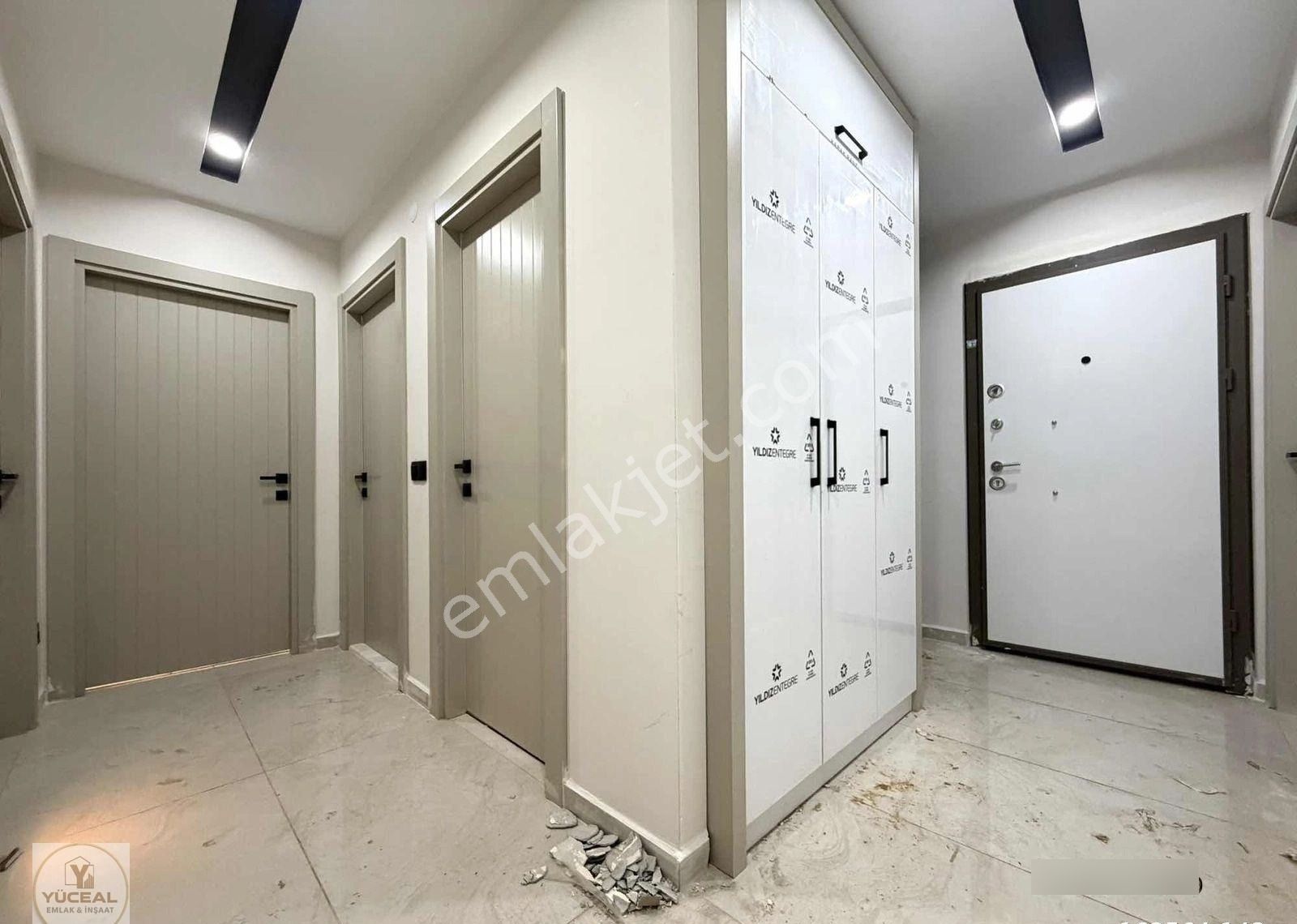 Aktoprak Mah.lüks Yapım Ebeveyn Banyo Asansör Katta 3+1 Daireler - Görsel 24