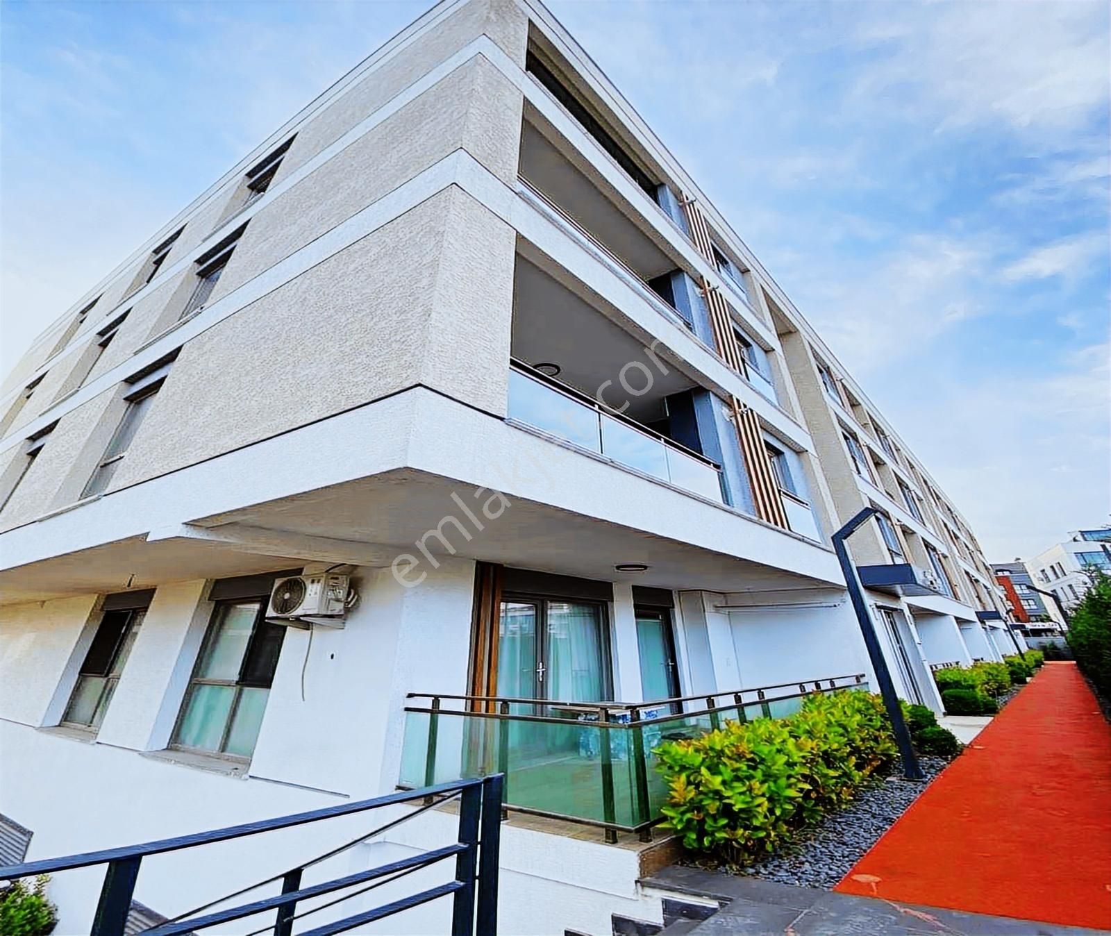 Lıve İnşaat'tan Lüx Site İçerisinde Marinaya Komşu 3+1 Daire!! - Görsel 29