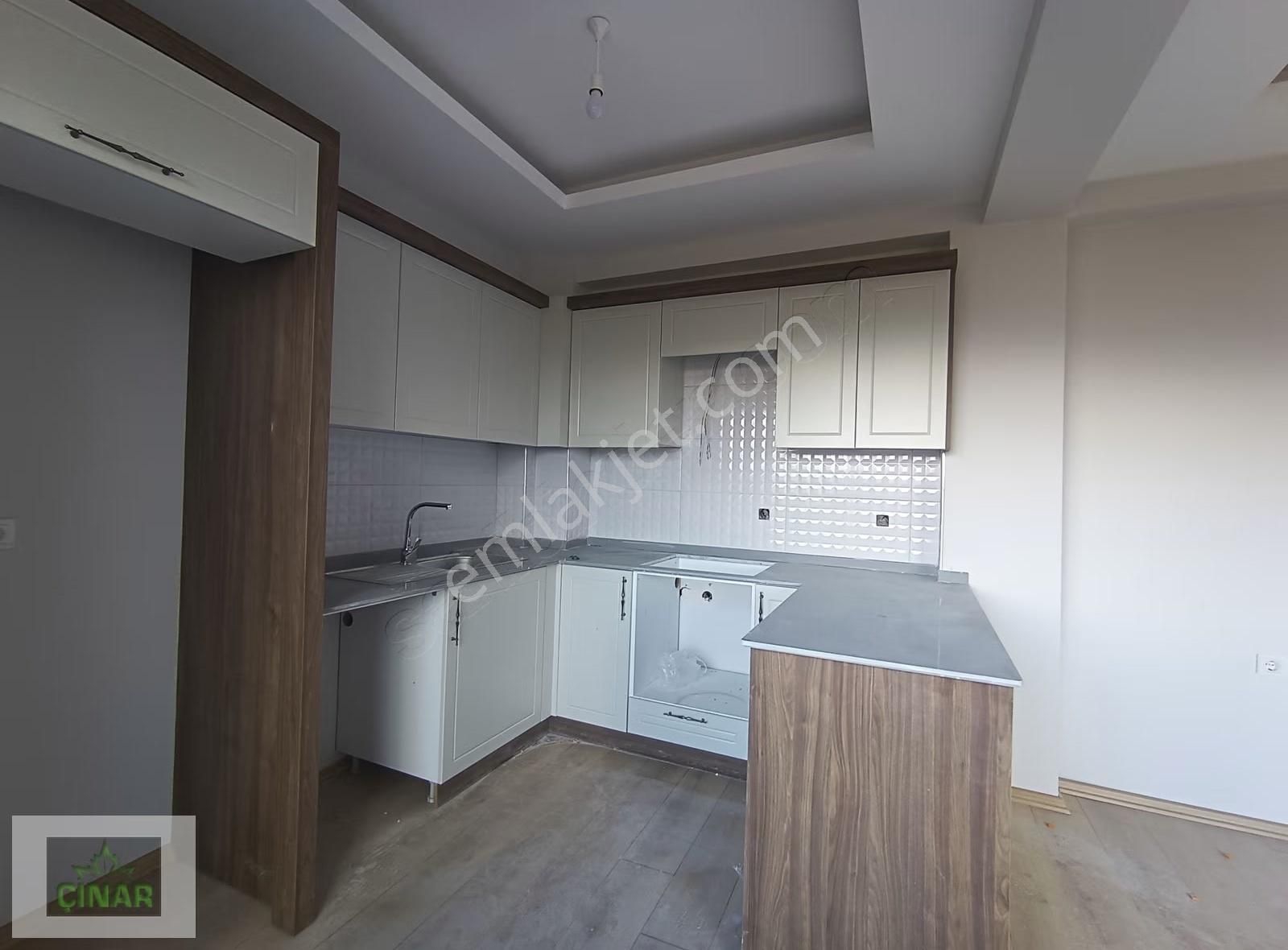 Bahçeyaka Mah. Yerden Isıtma Giyinme Odalı Lüx 1+1 Kiralık Daire