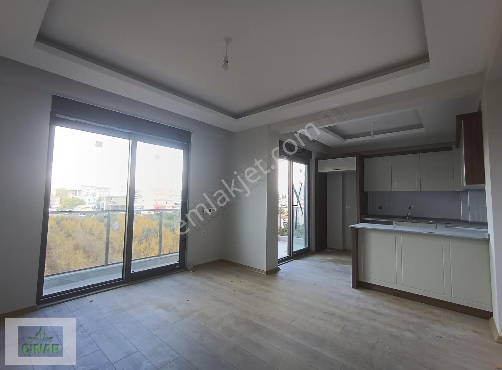 Bahçeyaka Mah. Yerden Isıtma Giyinme Odalı Lüx 1+1 Kiralık Daire - Görsel 2