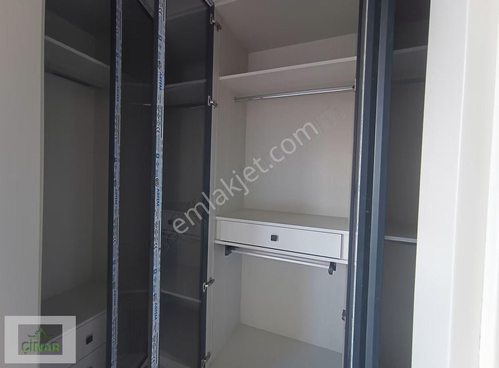 Bahçeyaka Mah. Yerden Isıtma Giyinme Odalı Lüx 1+1 Kiralık Daire - Görsel 19