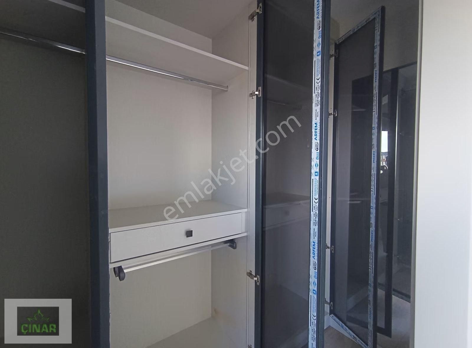 Bahçeyaka Mah. Yerden Isıtma Giyinme Odalı Lüx 1+1 Kiralık Daire - Görsel 20