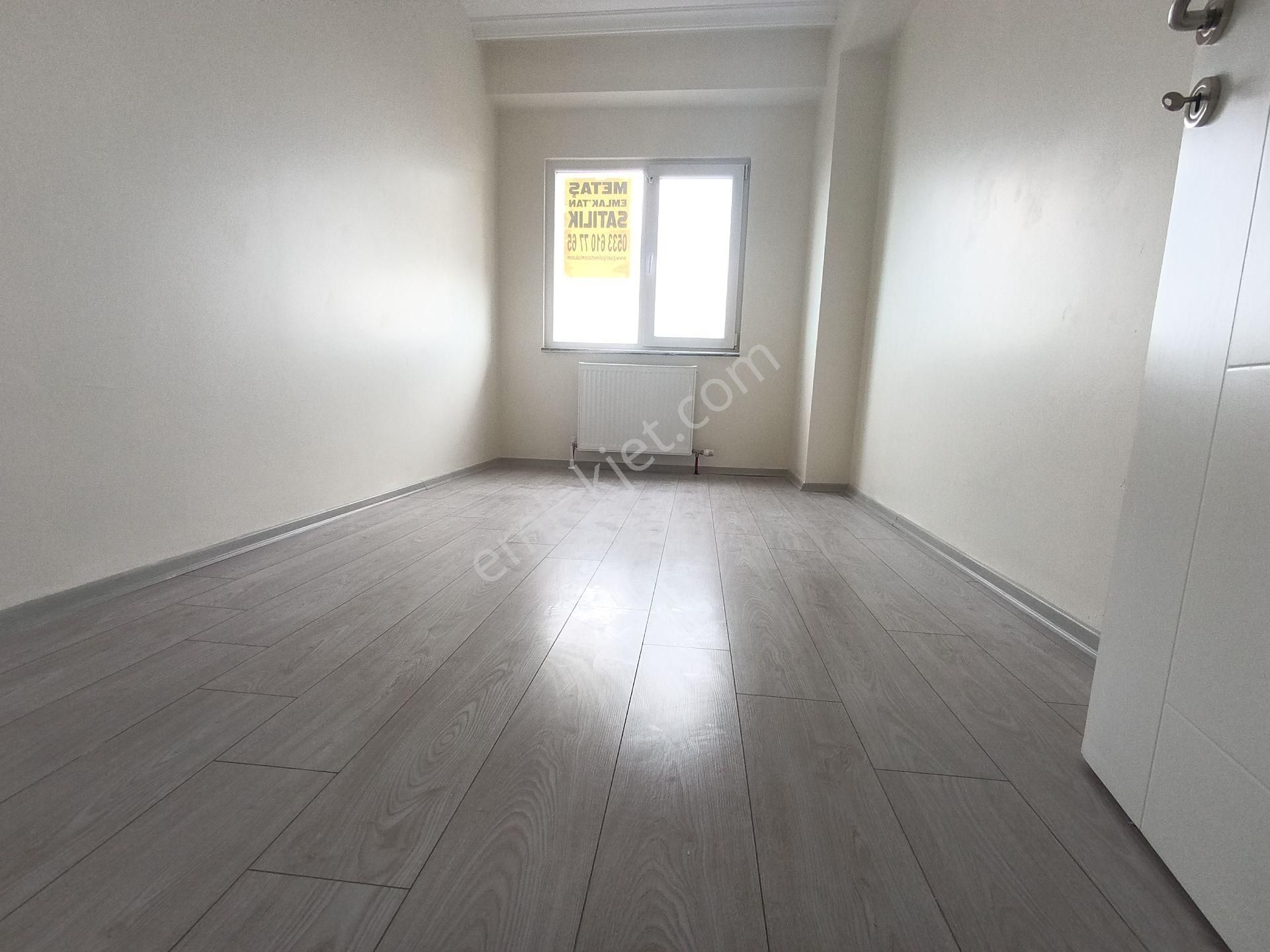 Pendik Çınarderede Fuul Deniz Manzaralı Güven Park Site İçinde 3+1 Ebeveyn Banyolu Daire - Görsel 15
