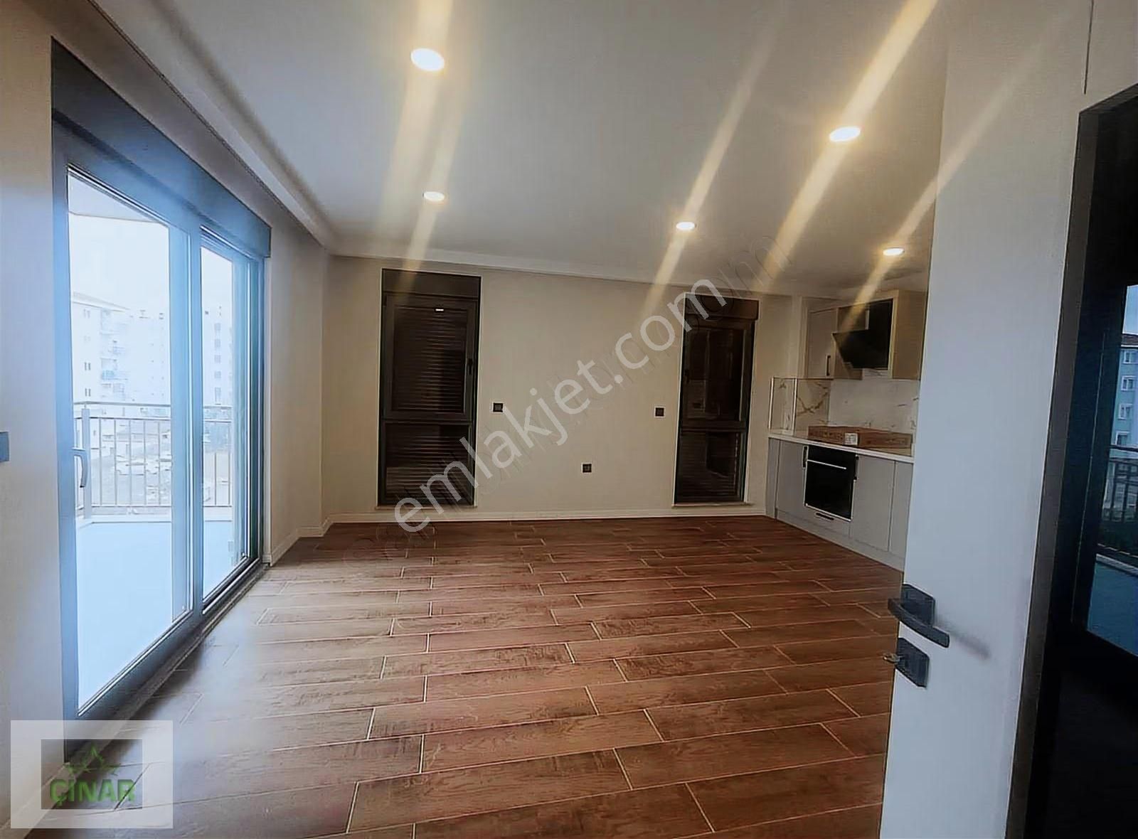 Antalya Döşemealtı Yeniköy Mah.atatürk Cad.3. Parsel Kiralık... - Görsel 9