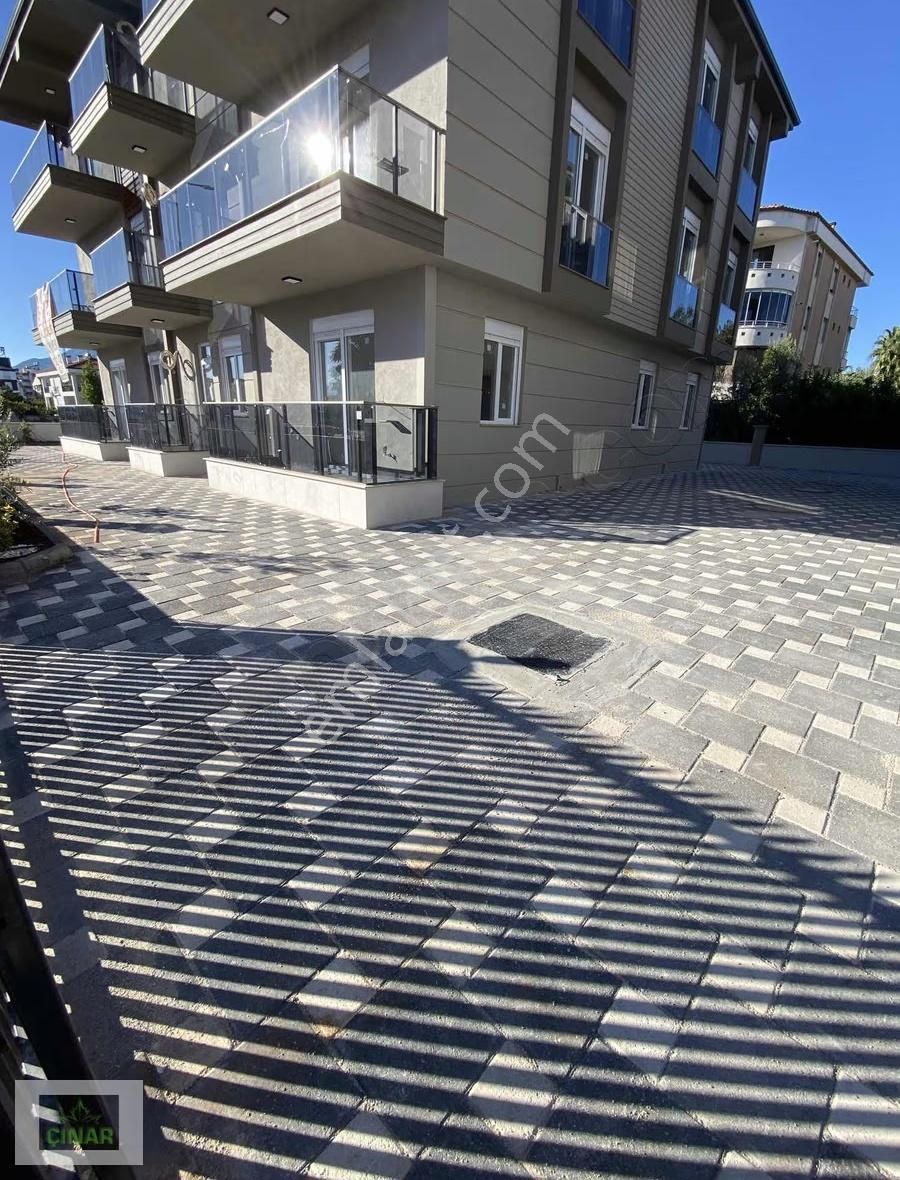 Döşemealtı Merkezi Konumda Site İçerisinde 1+1 Satılık Daire - Görsel 18