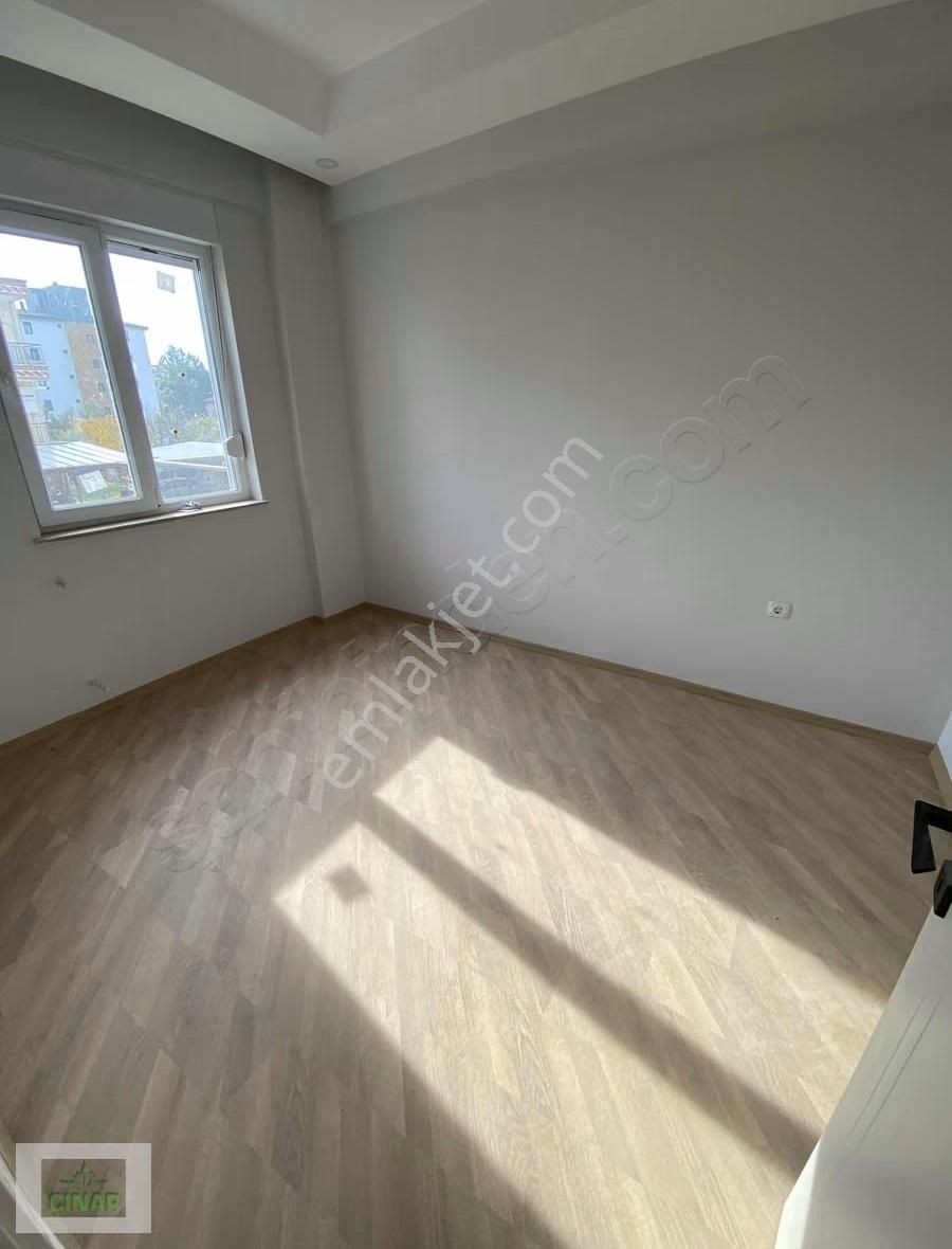 Döşemealtı Merkezi Konumda Site İçerisinde 1+1 Satılık Daire - Görsel 5