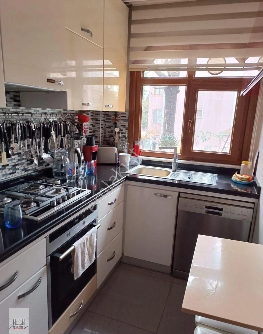 Zuhuratbaba Da Karotu Alınmış Yıkılacak Bina Kat 1 Meydana Ve Marmaraya Yakın - Görsel 14