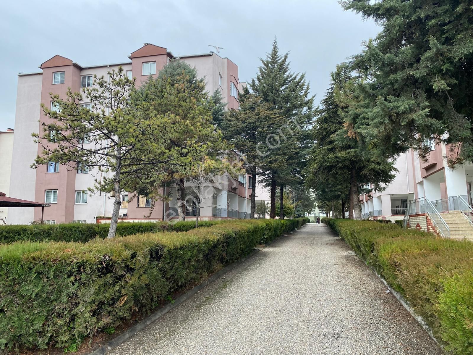 Ulaş Emlak Elvankent Batı Adalet Sarayına 100 Metre Mesafede Site İçerisinde - Görsel 28