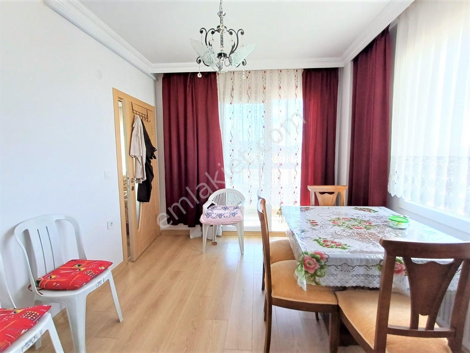 Aygül'den Burhaniye'de Açık Mutfak Geniş Balkon Ve Teraslı Doğalgazlı Asansörlü 4+1 Satılık Dubleks - Görsel 9