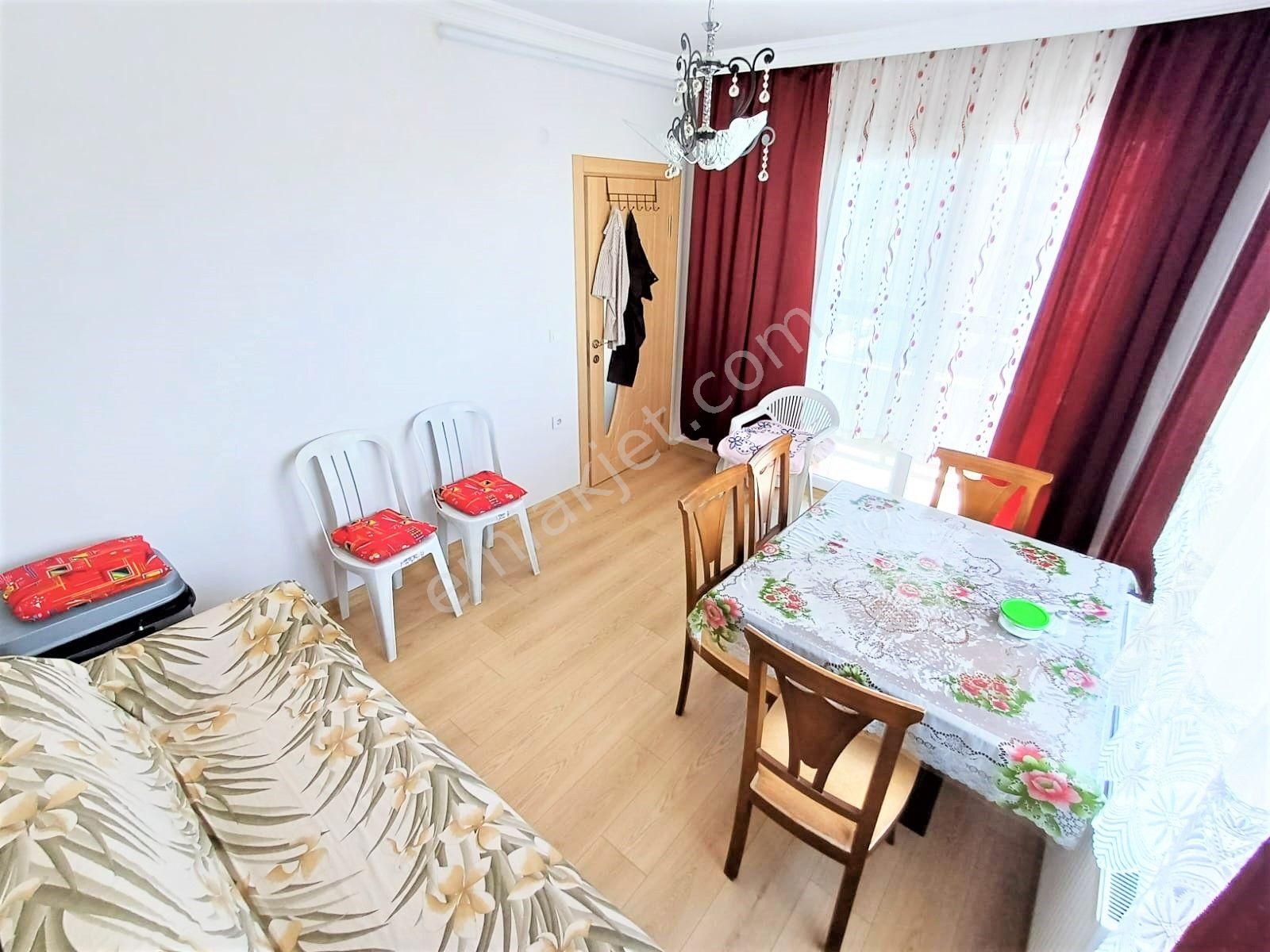 Aygül'den Burhaniye'de Açık Mutfak Geniş Balkon Ve Teraslı Doğalgazlı Asansörlü 4+1 Satılık Dubleks - Görsel 11