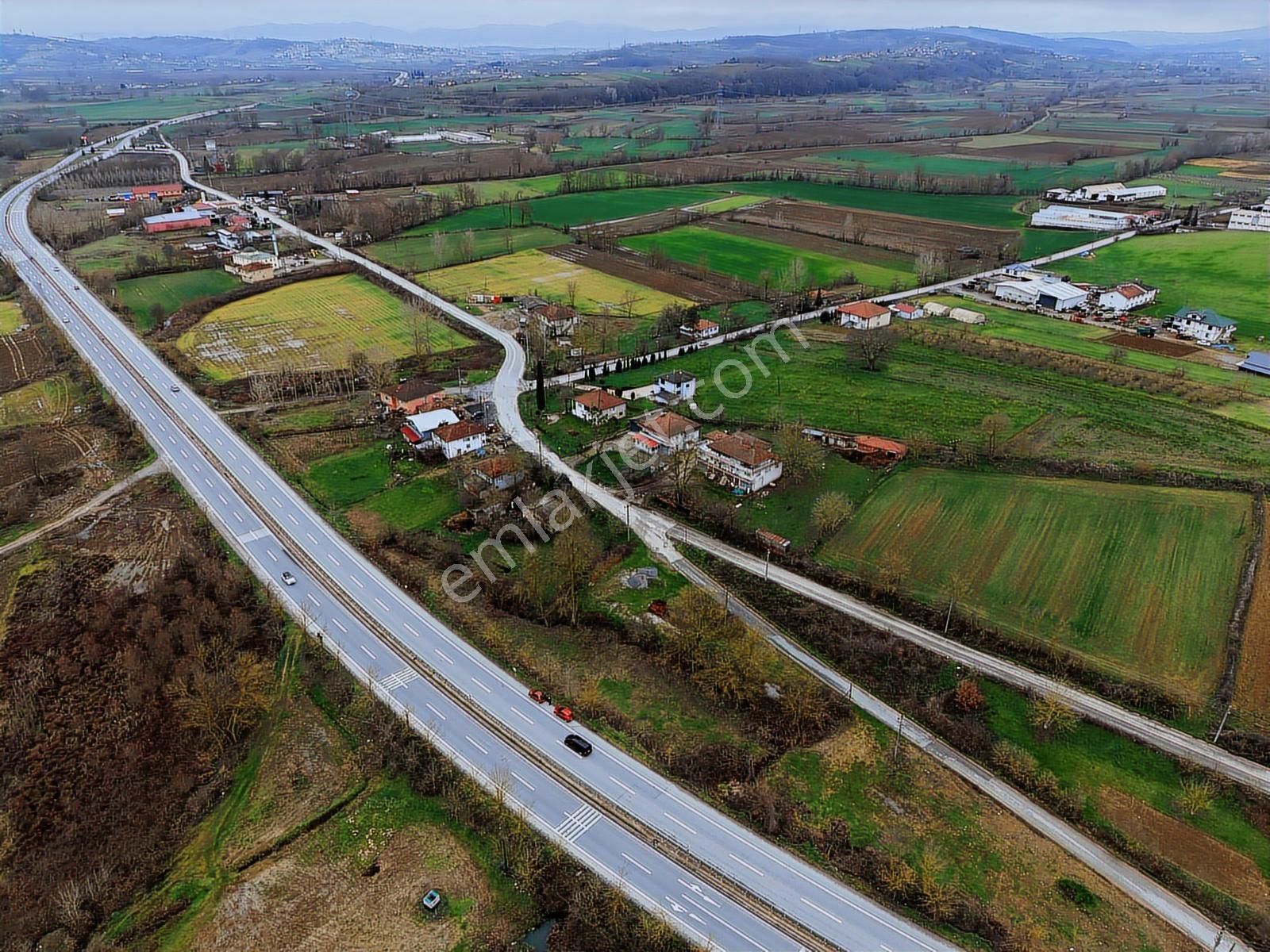 Adapazarı-kaynarca Yoluna Cepheli Karadere'de Muhteşem Fırsat - Görsel 29