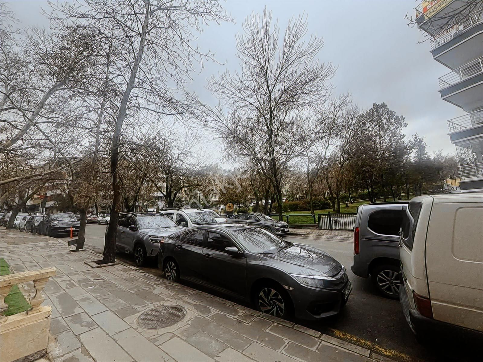 Kızılay Özveren Sokakta 2+1 Kıralık Daıre - Görsel 25