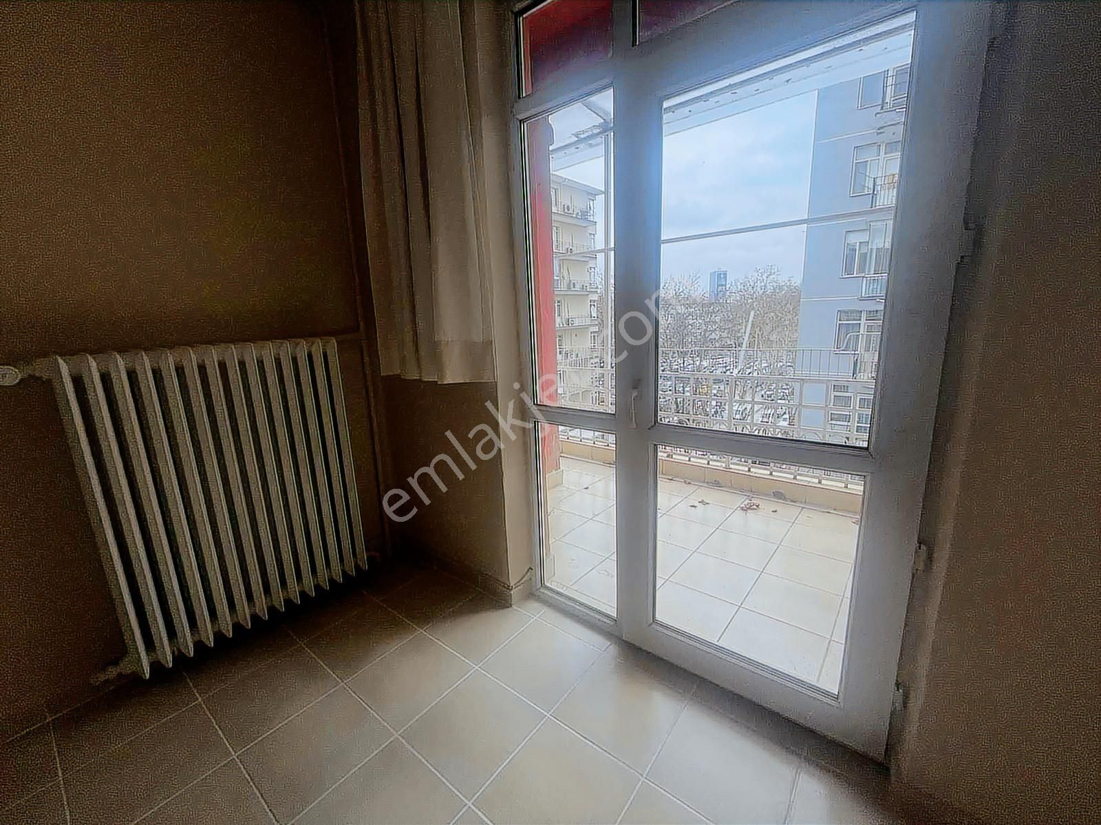 Kızılay Özveren Sokakta 2+1 Kıralık Daıre - Görsel 14