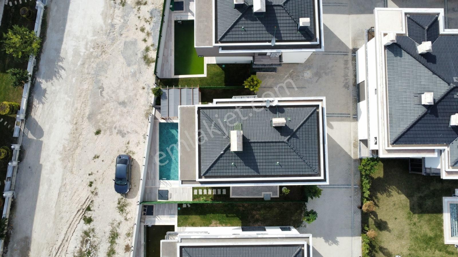 Fırsat Yolun Altı Denize Yakın Müstakil Satılık 4+1 - Görsel 21