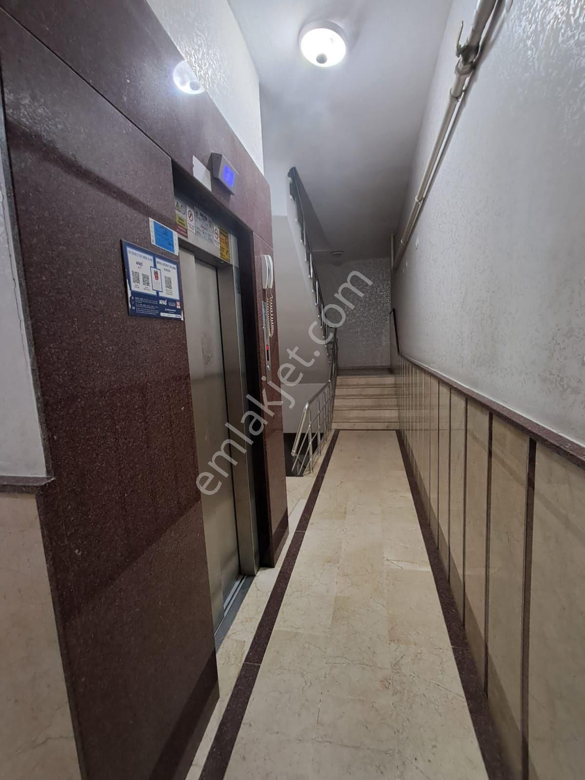 Bağcılar Merkez Mh. Satılık 5+2 Dubleks Daire - Görsel 22