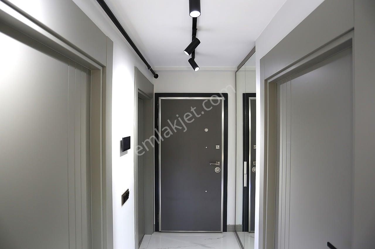 Antalya Etiler Mahallesi'nde Kiralık Eşyalı 2+1 Daire - Görsel 17