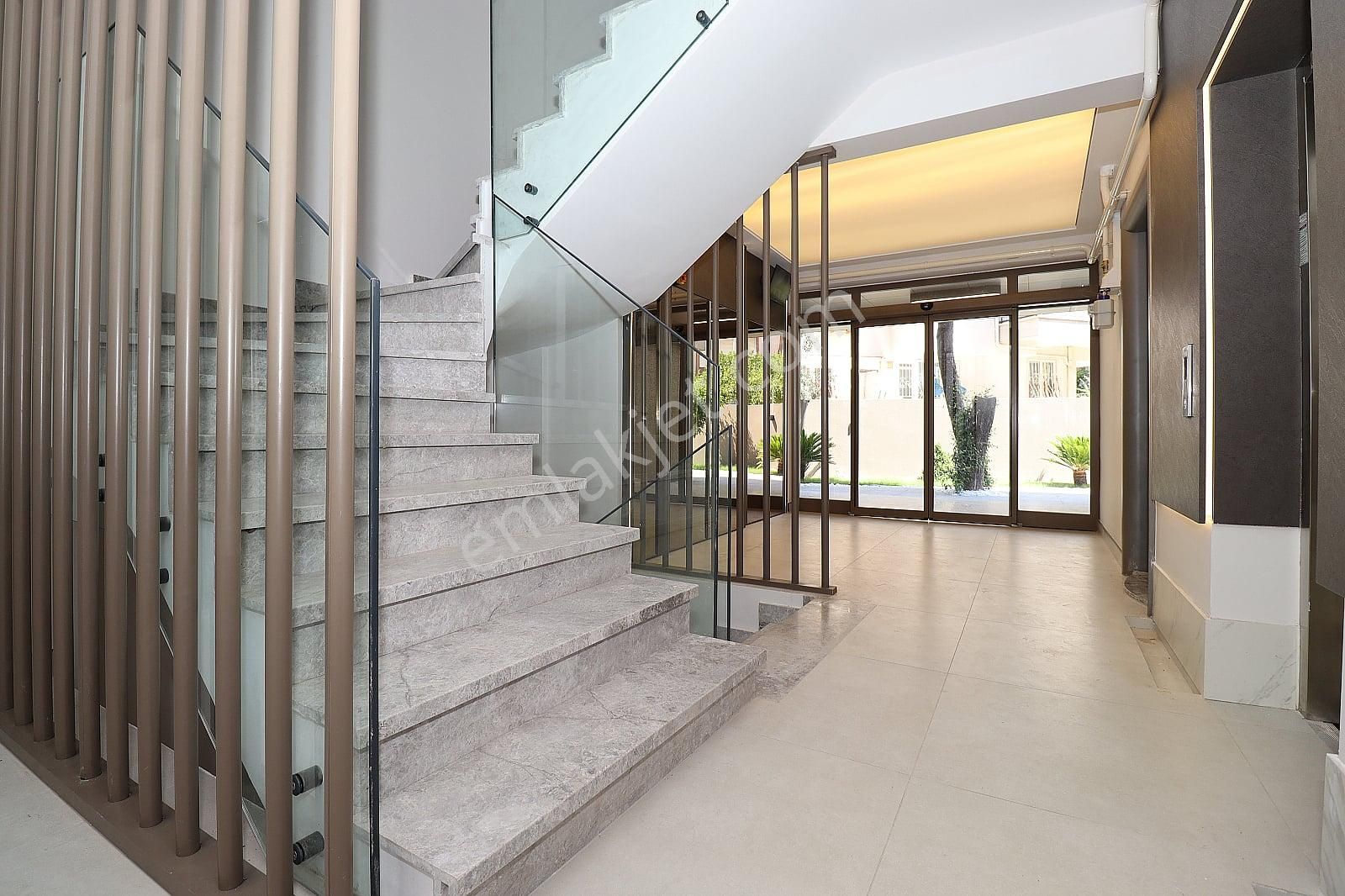 Muratpaşa Güzeloba'da Denize 400 M Mesafede Kiralık Daire - Görsel 11