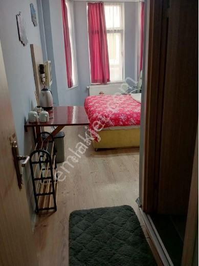 Beyoğlu Cihangir Alışık Sokakta Stüdyo Eşvalı Kiralık Daire - Görsel 6