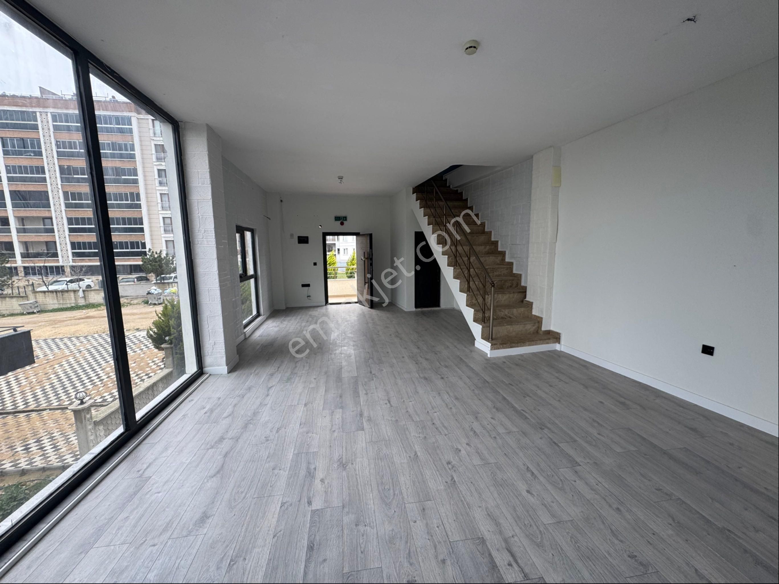 Nisan’dan Nilüfer Kızılcıklı’da Kiralık 60 M2+60 M2 2 Katlı Ofis - Görsel 7