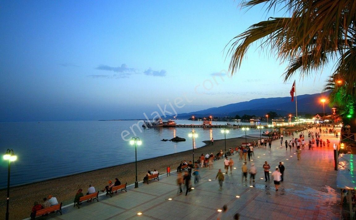 🛑🛑aktif'ten Akçay'da Kaçırılmayacak Fırsat Satılık Denize 30 Metre Mesafede Ön Cephe 2+1 Daire