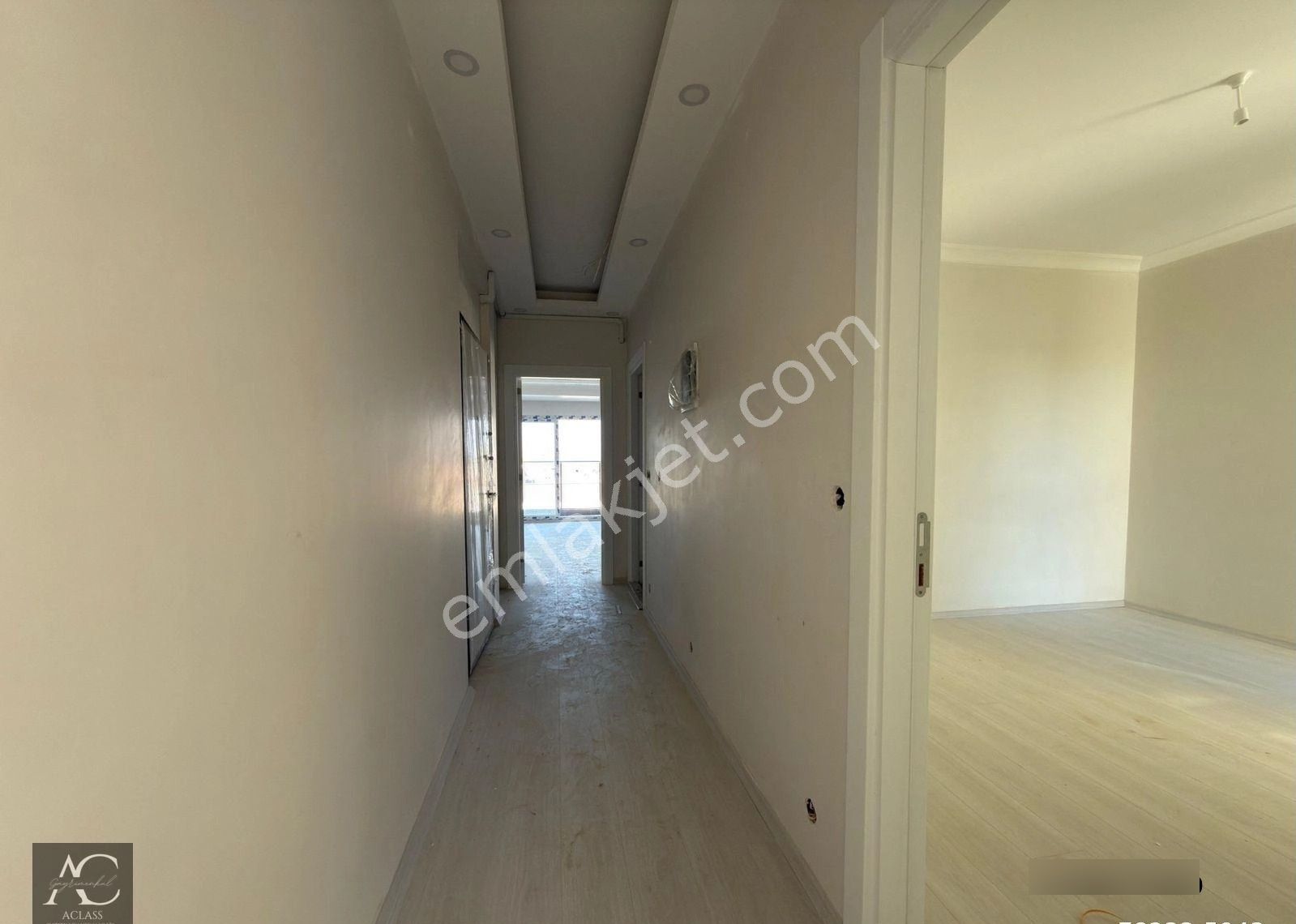 Panaromık Deniz Manzaralı-sahıle Yakın-otoparklı-yenı Yapım-lüx Fırsat Daıreler - Görsel 27