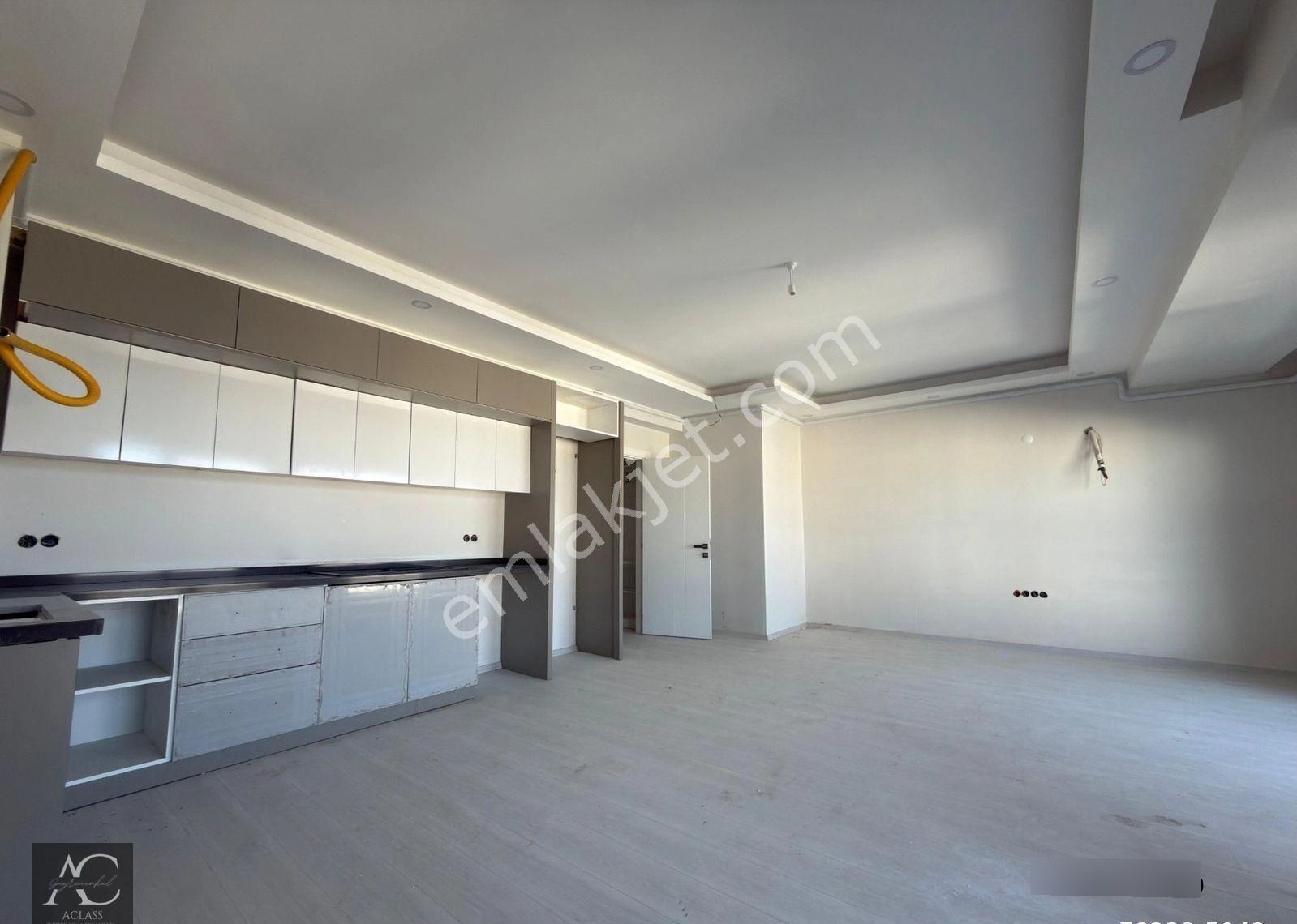 Panaromık Deniz Manzaralı-sahıle Yakın-otoparklı-yenı Yapım-lüx Fırsat Daıreler - Görsel 29