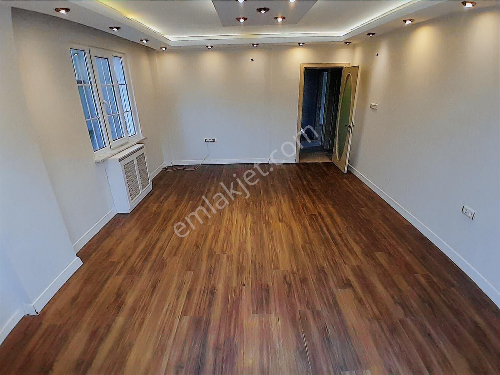 Eyüp Akşemsettin Mah Alperen Cad 3+1 Temız Lüks Daire - Görsel 13