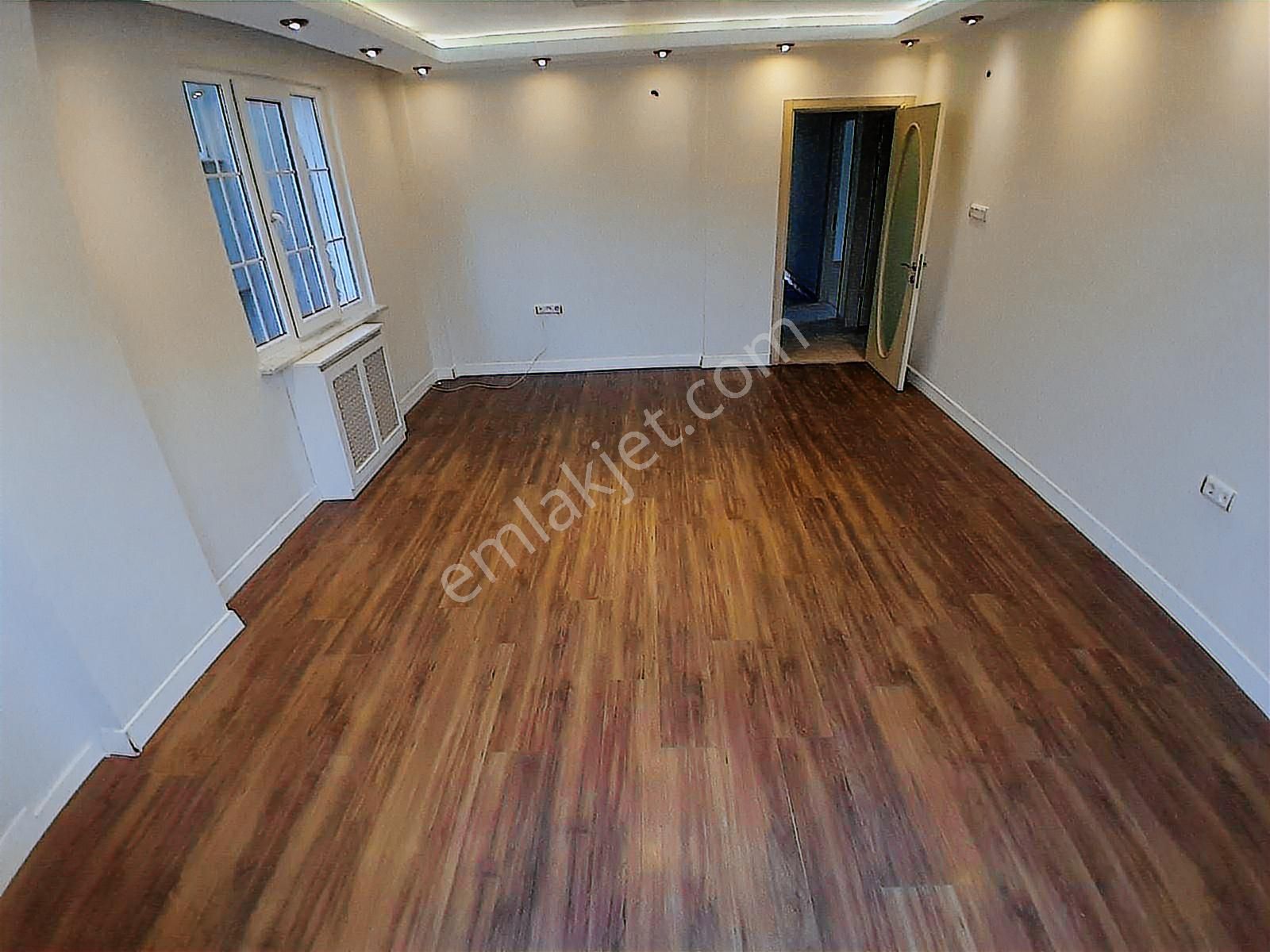 Eyüp Akşemsettin Mah Alperen Cad 3+1 Temız Lüks Daire - Görsel 3