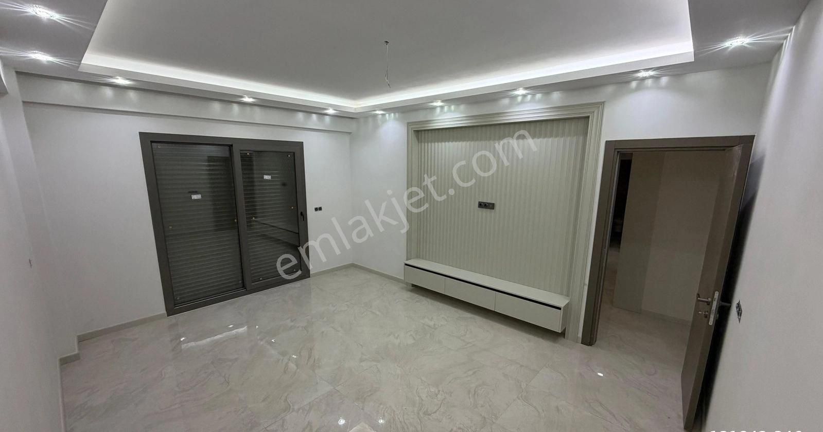 Naz Bayrağın Yanı 3+1 150m2 Acilll Satılık Daire - Görsel 2