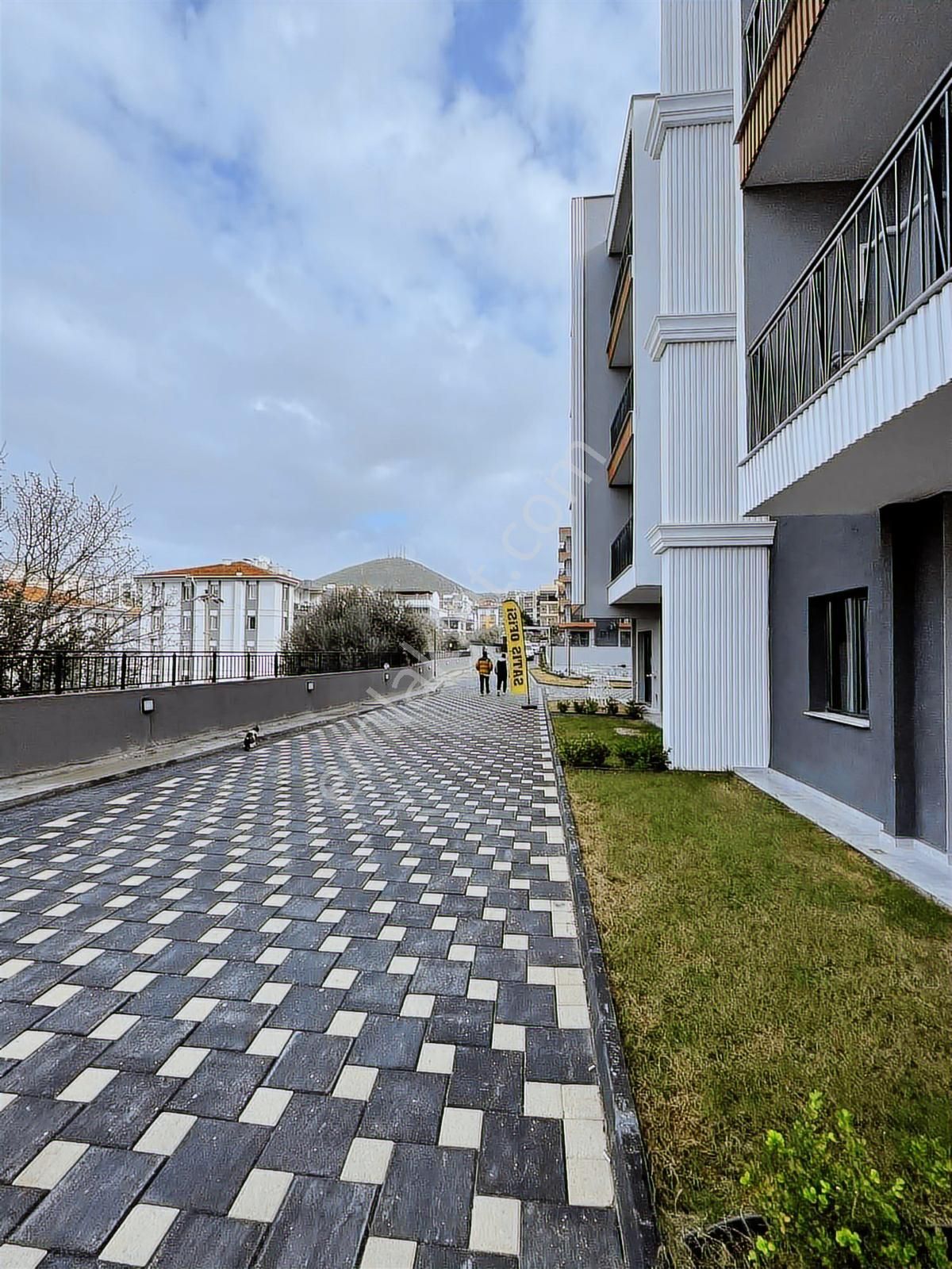 Satılık 1+1 Ege Mahallesi Sıfır Bahçe Katı Havuzlu Sitede Daire - Görsel 20