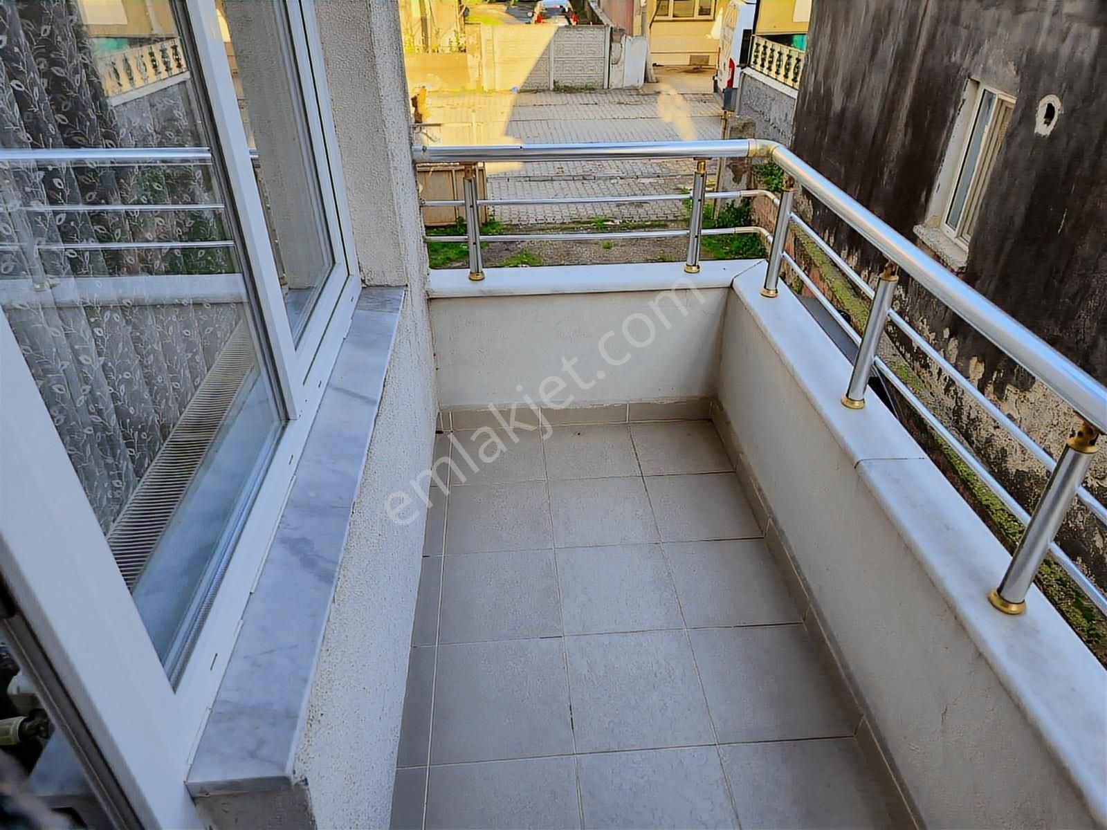 Realty World'dan Adapazarı Akıncılar'da 110m2 3 Balkonlu 3+1 - Görsel 21